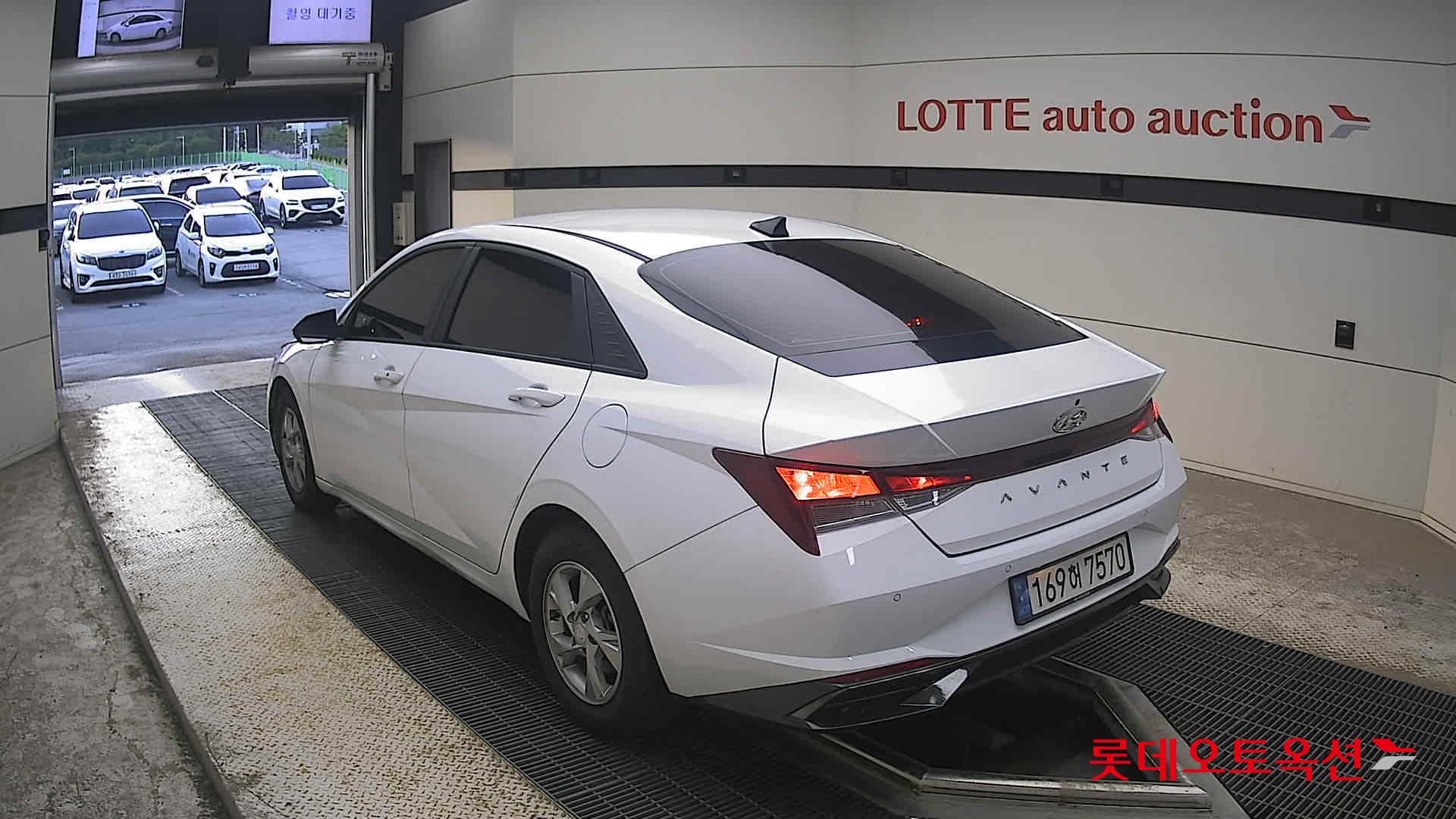 2023 - hyundai avante
