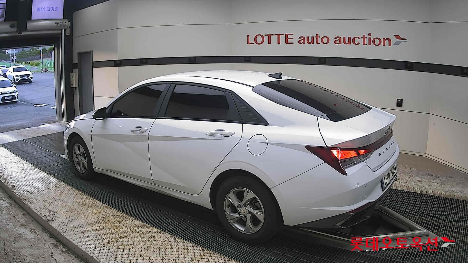 2023 - hyundai avante
