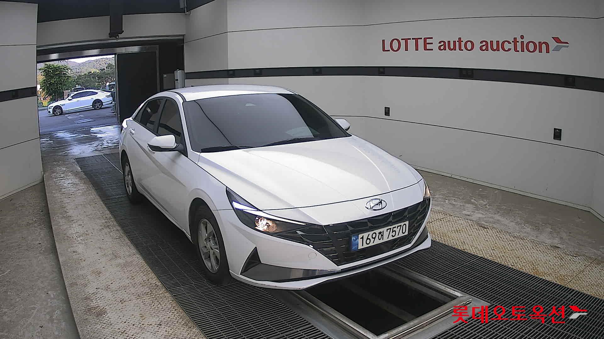 2023 - hyundai avante