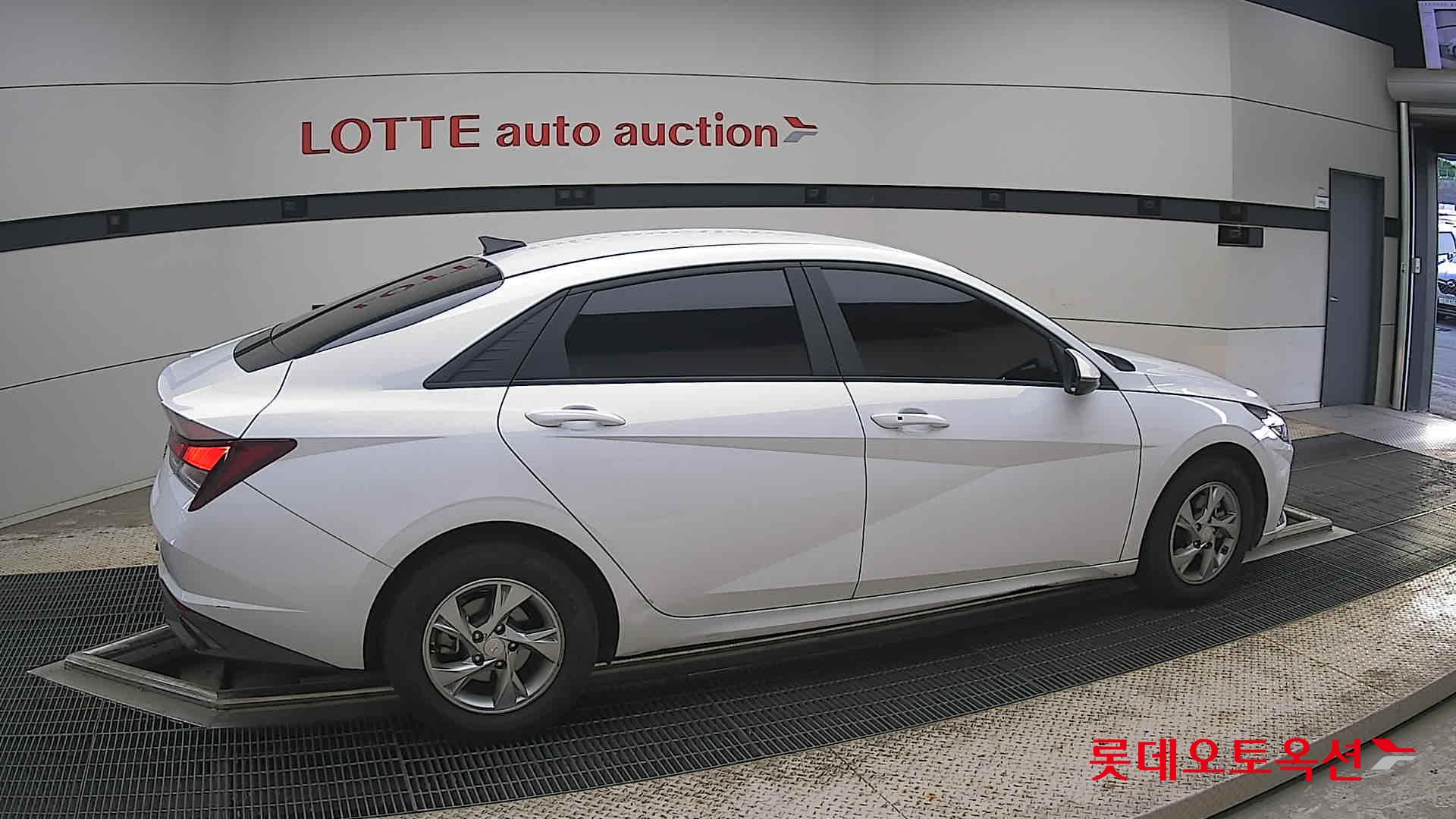 2023 - hyundai avante