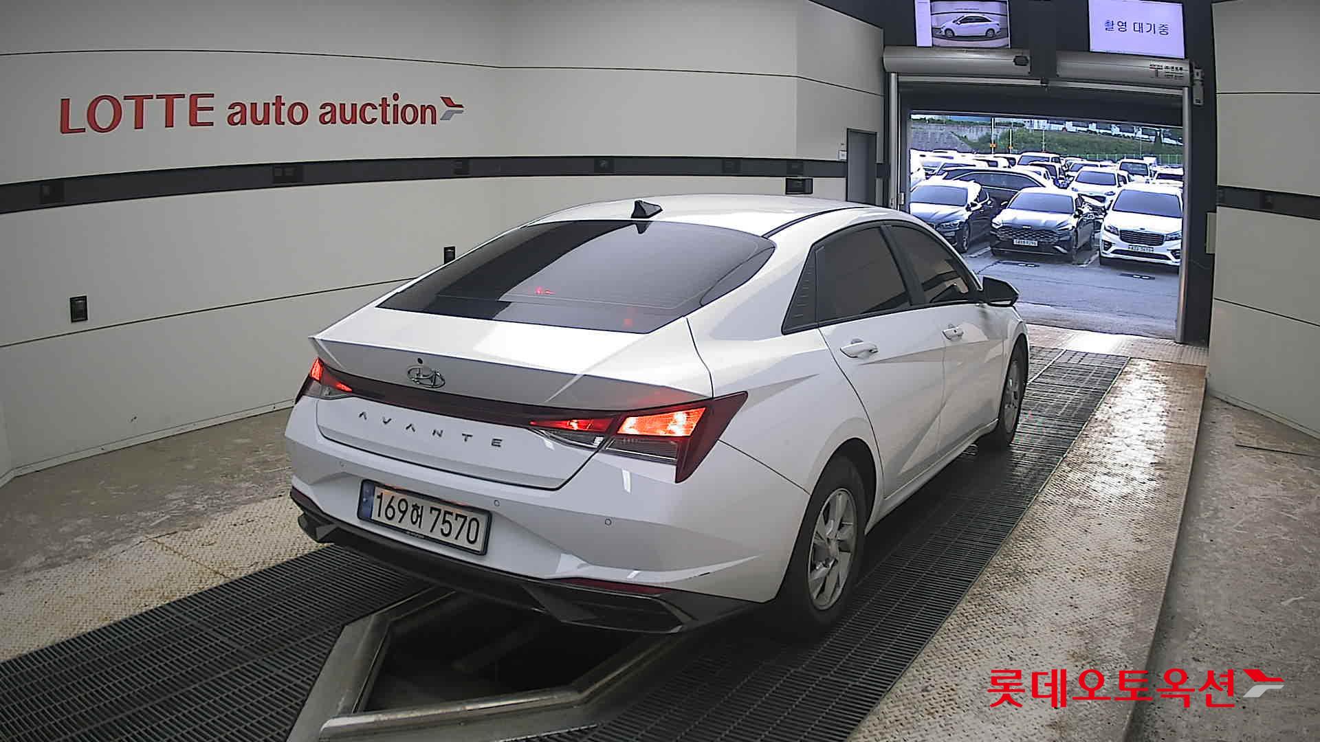 2023 - hyundai avante