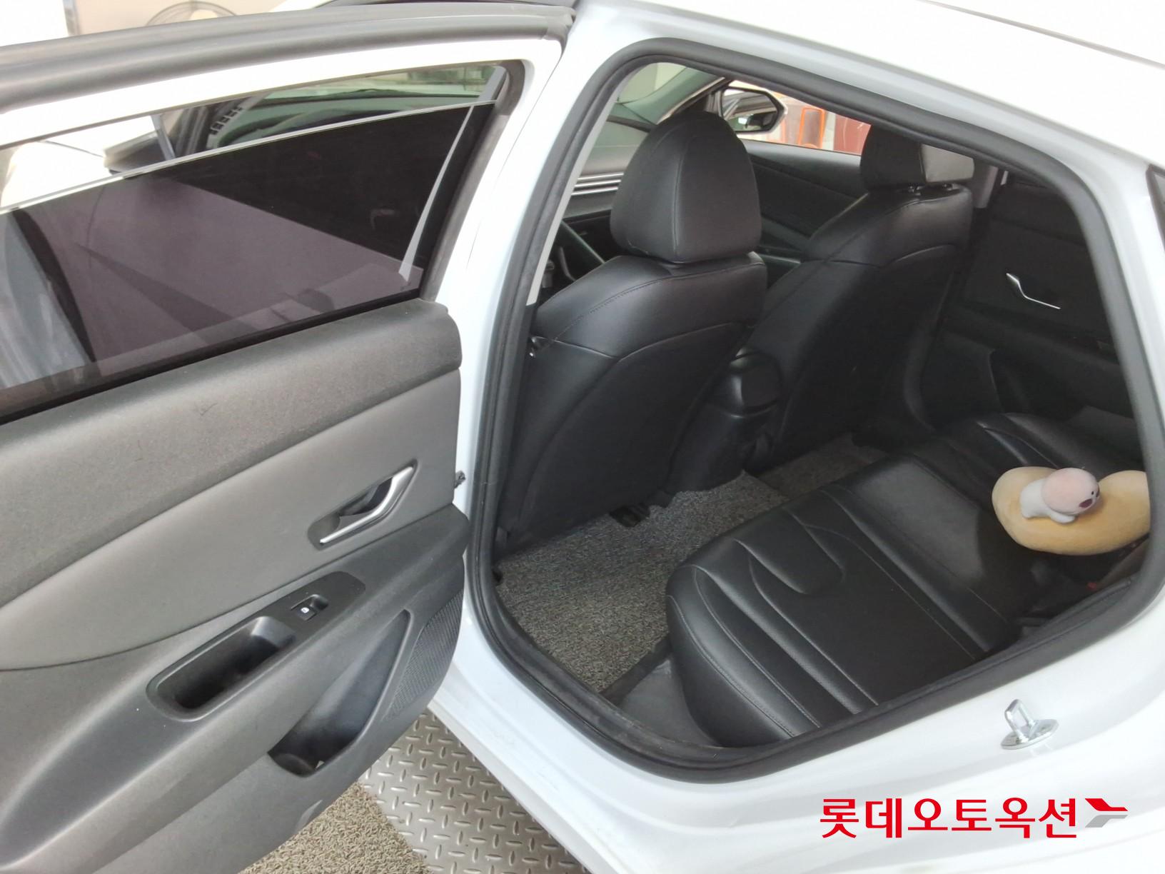 2023 - hyundai avante