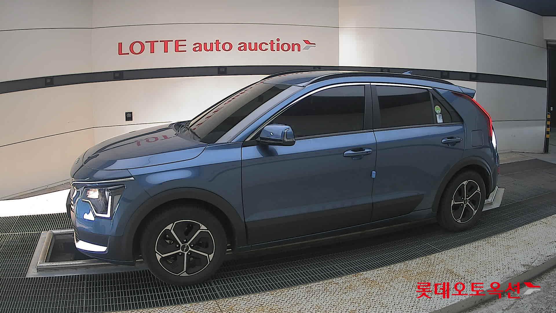 2022 - kia niro