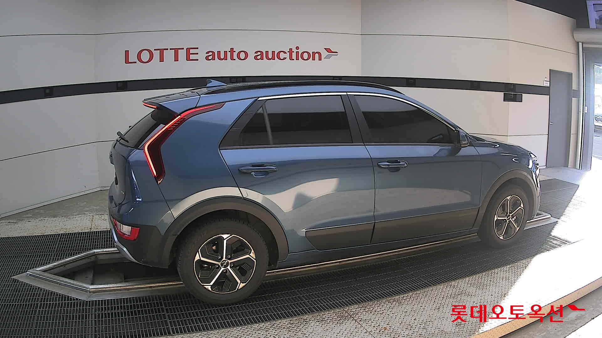2022 - kia niro