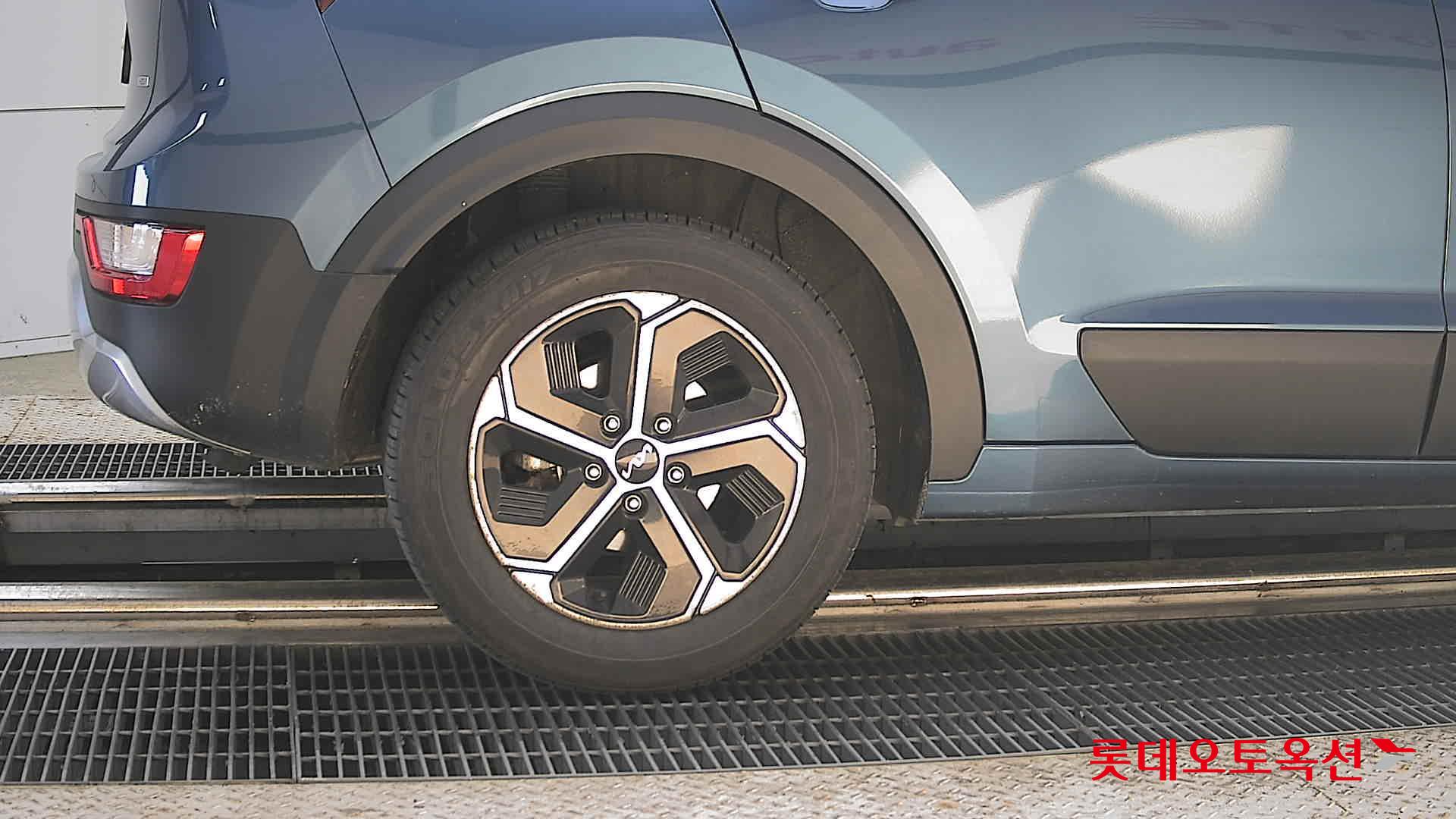 2022 - kia niro