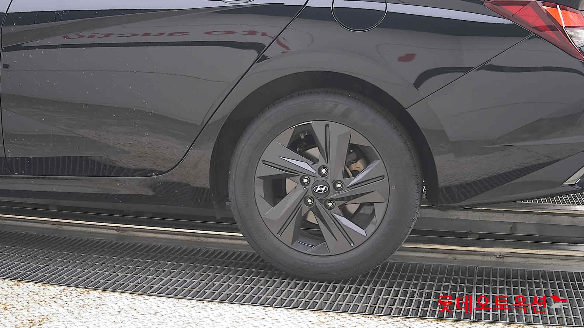 2023 - hyundai avante
