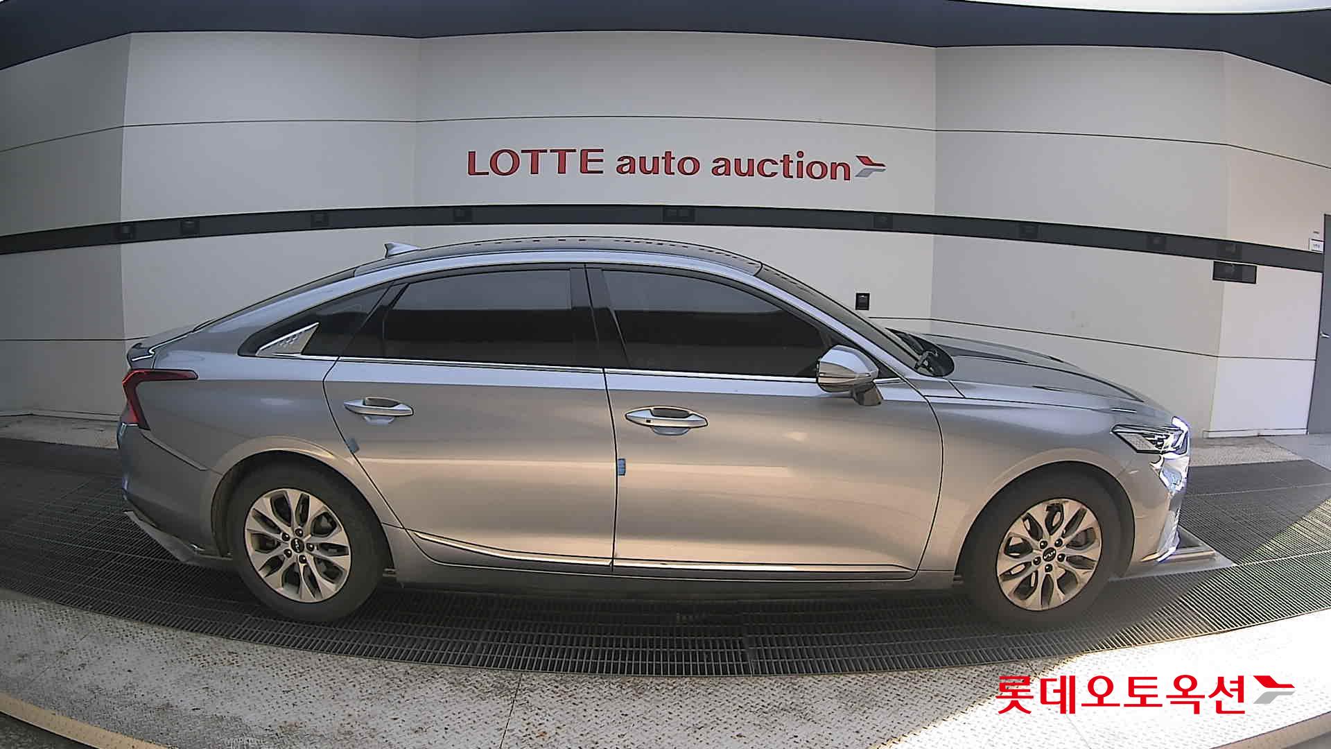 2023 - kia k8
