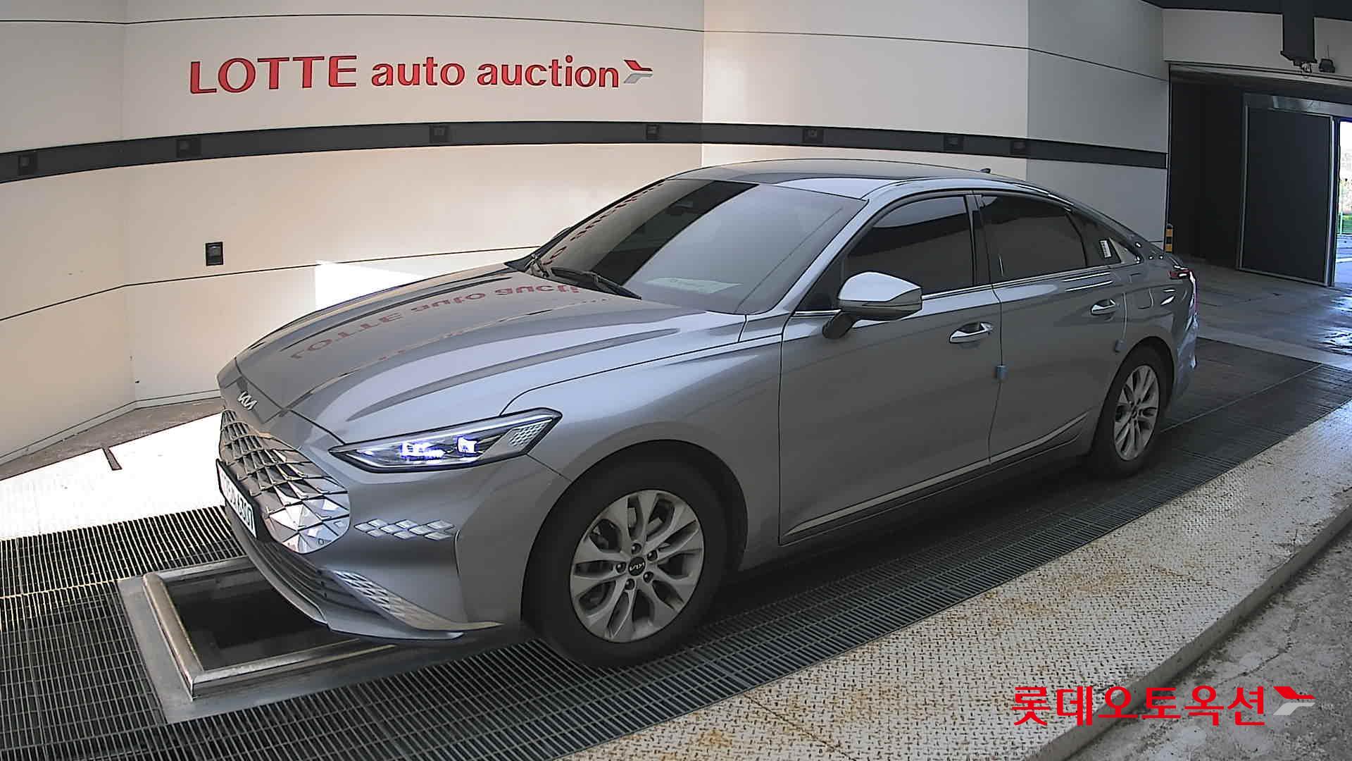 2023 - kia k8
