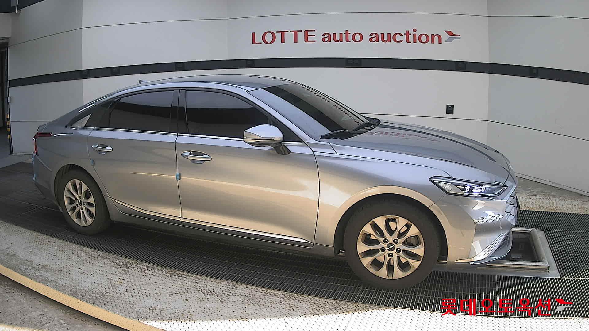 2023 - kia k8