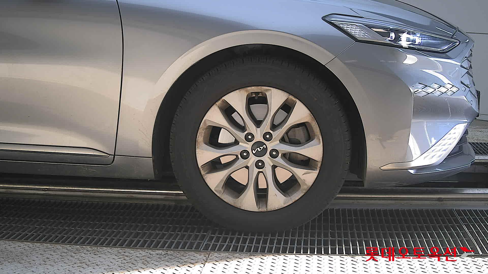 2023 - kia k8