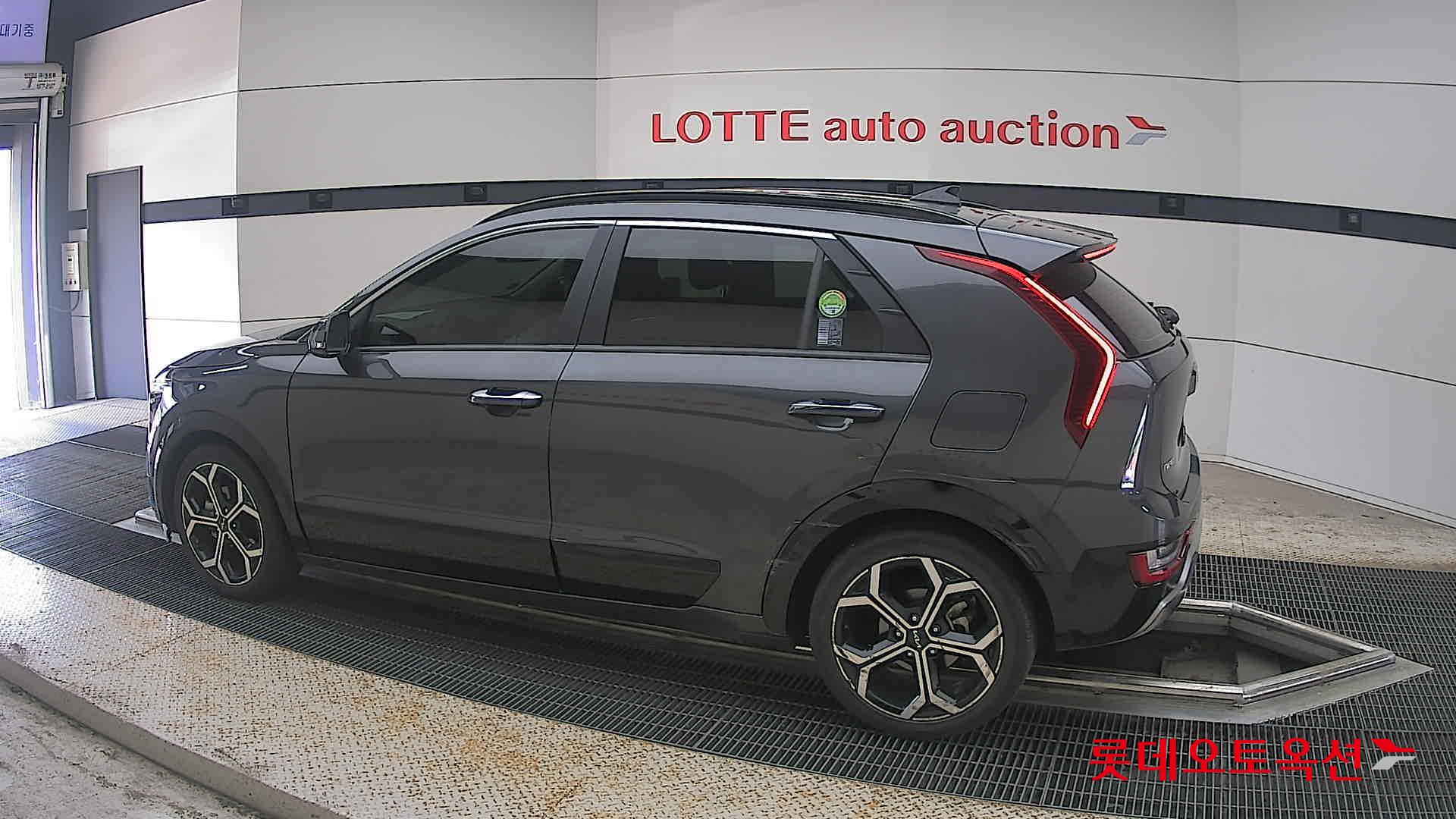 2022 - kia niro