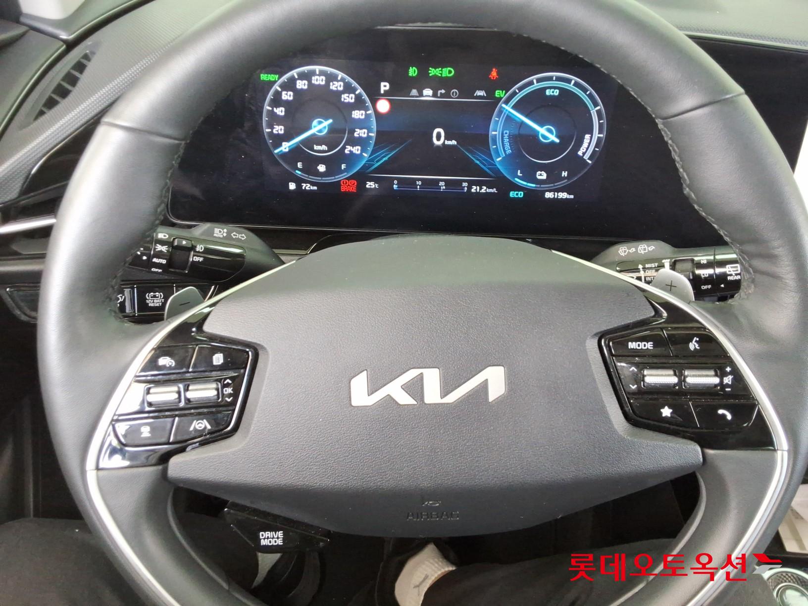 2022 - kia niro