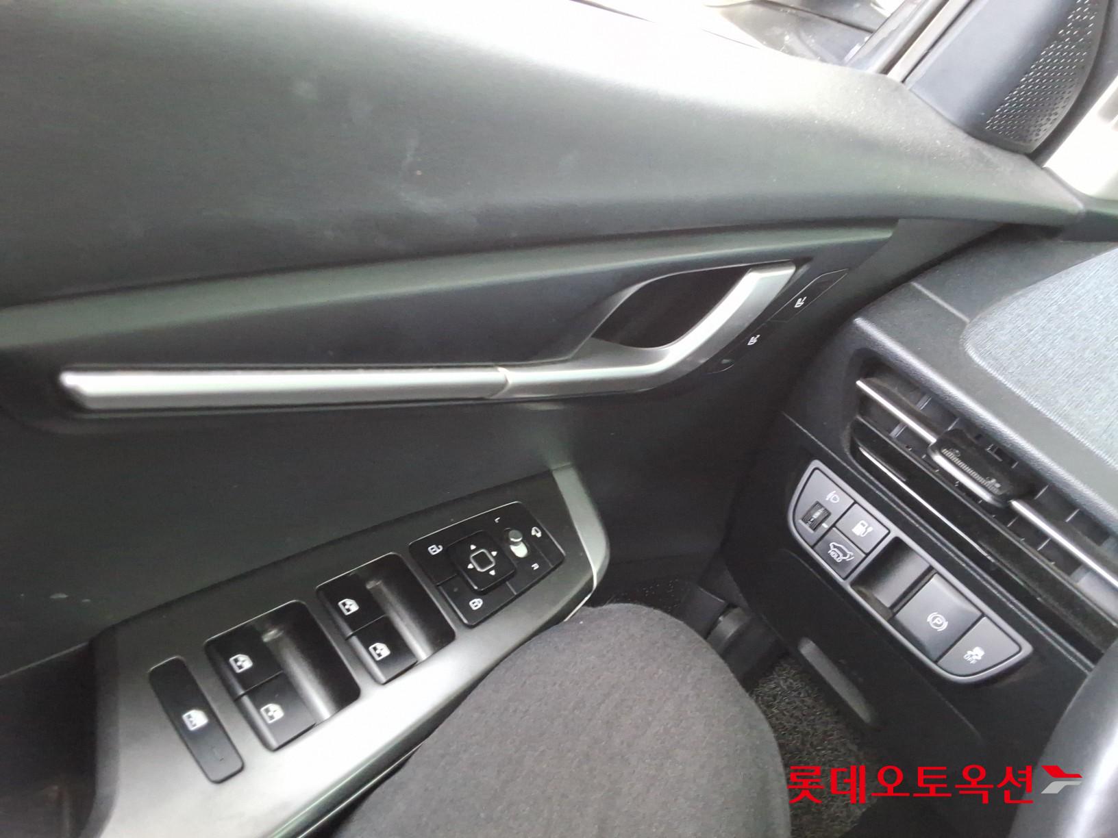 2022 - kia ev6