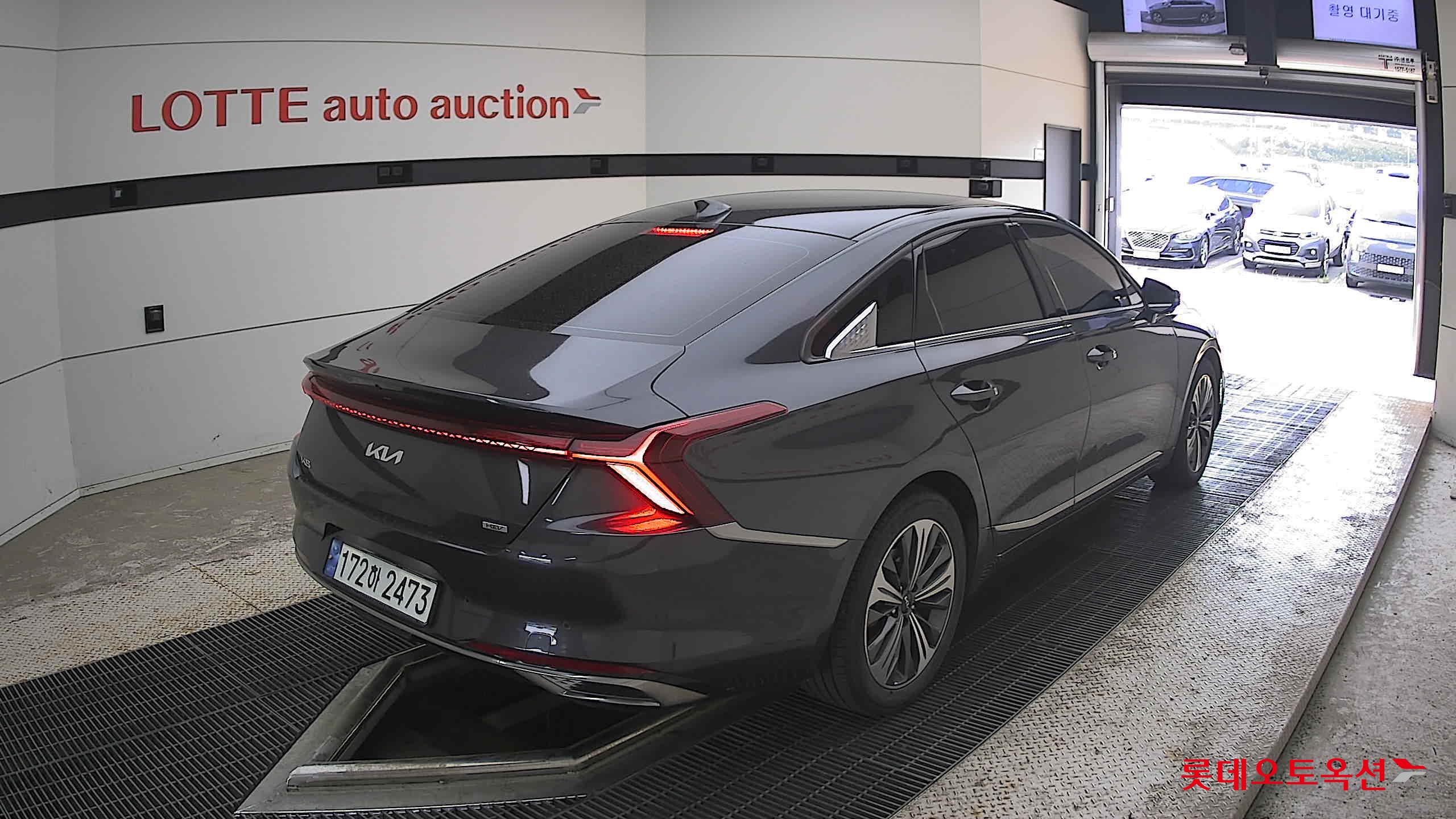 2023 - kia k8