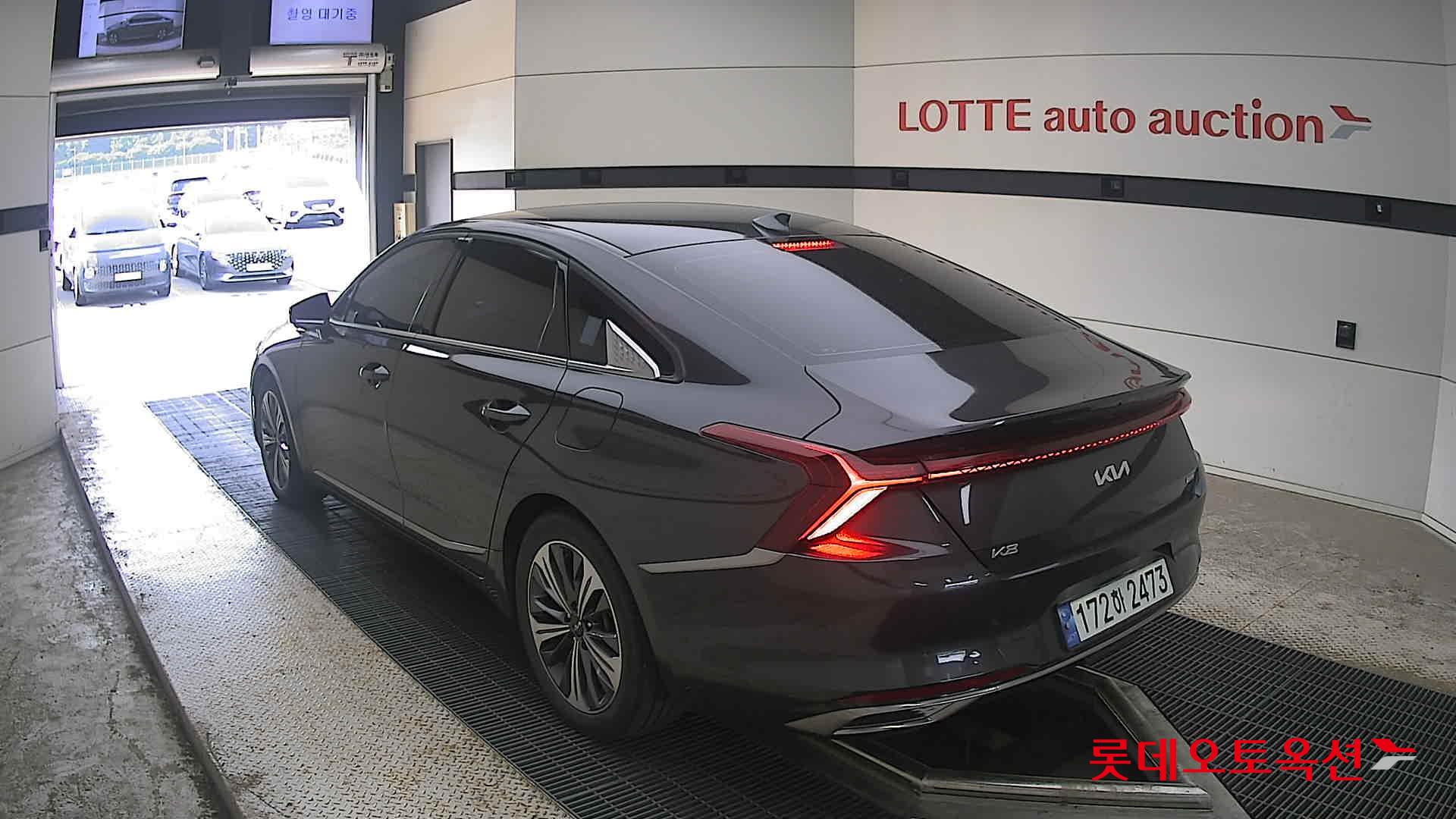 2023 - kia k8