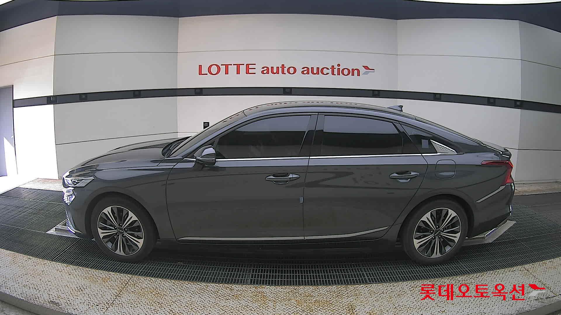 2023 - kia k8