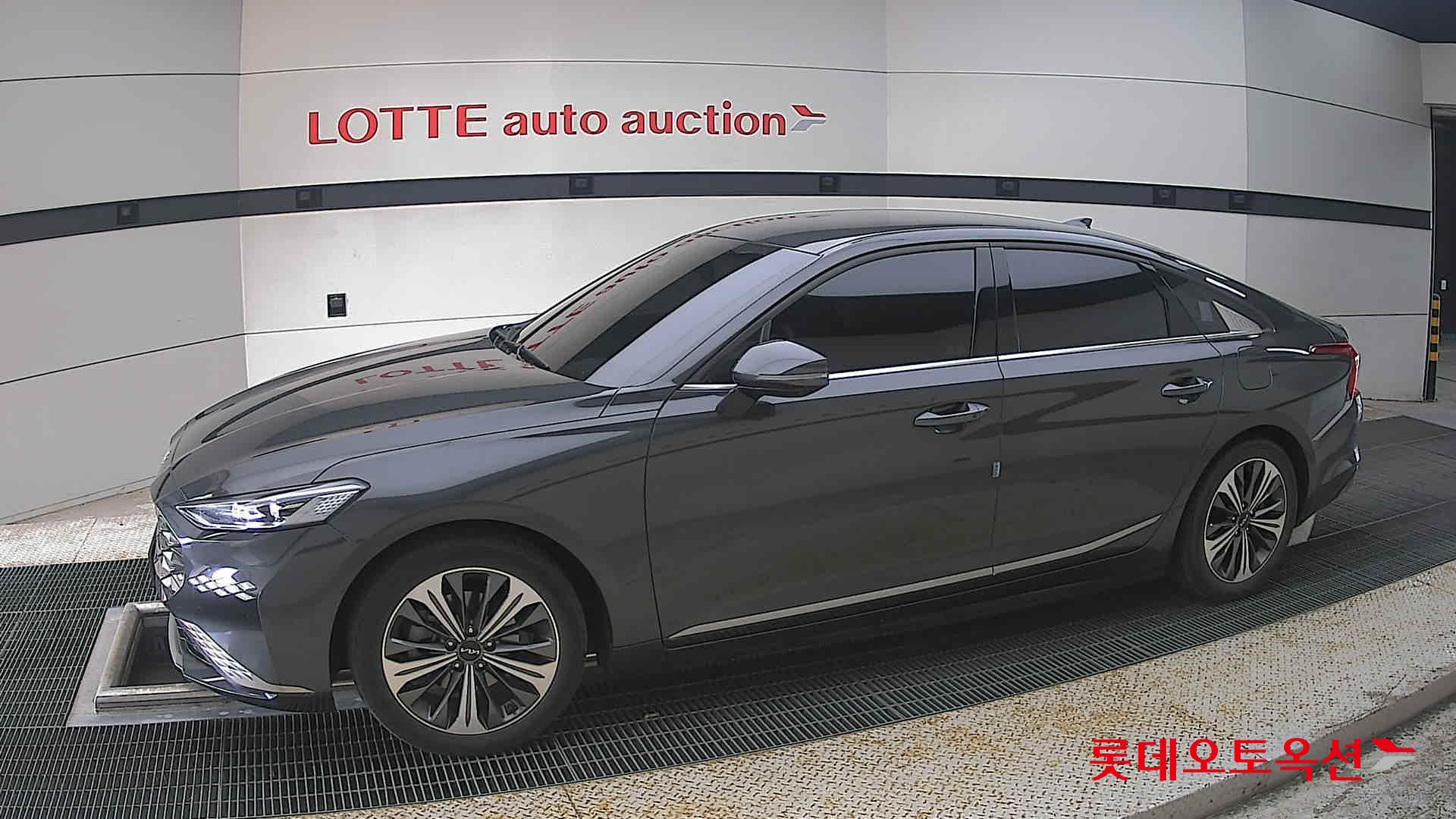 2023 - kia k8