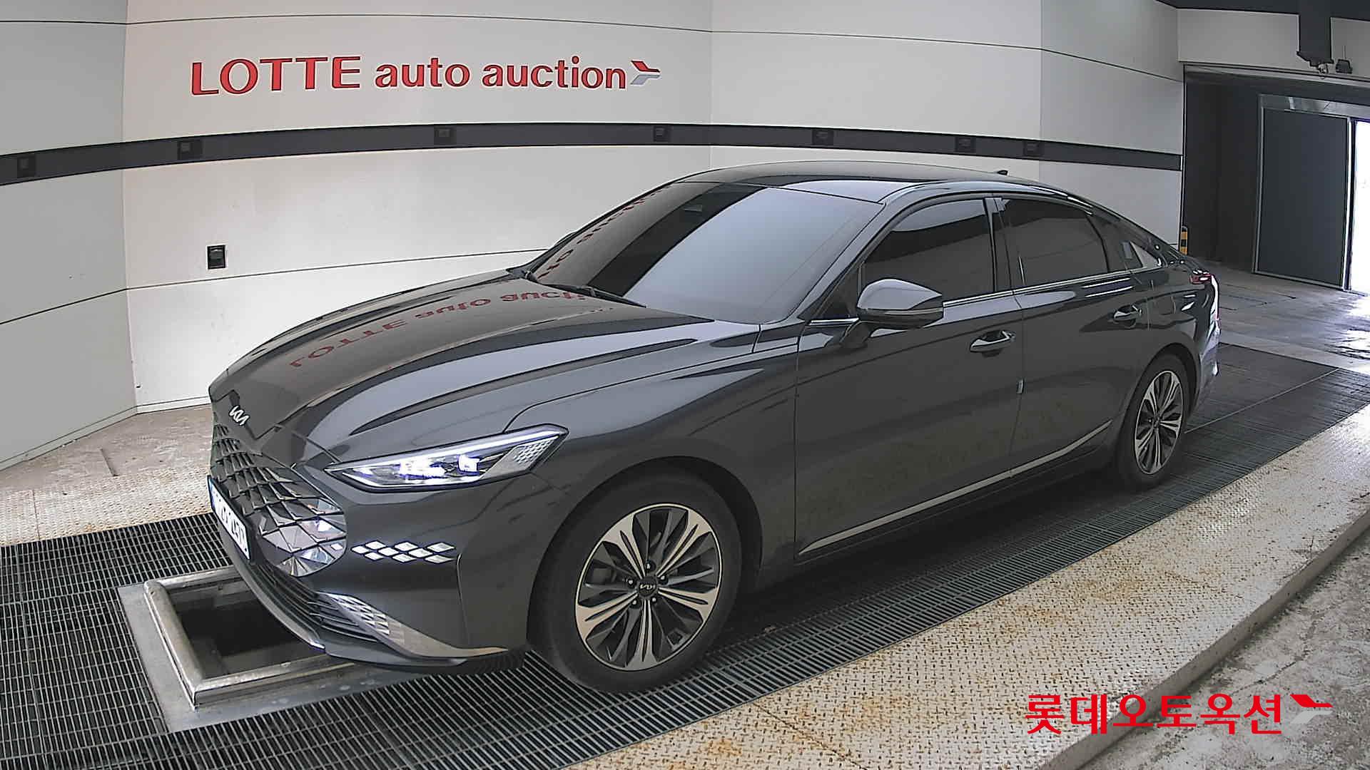 2023 - kia k8
