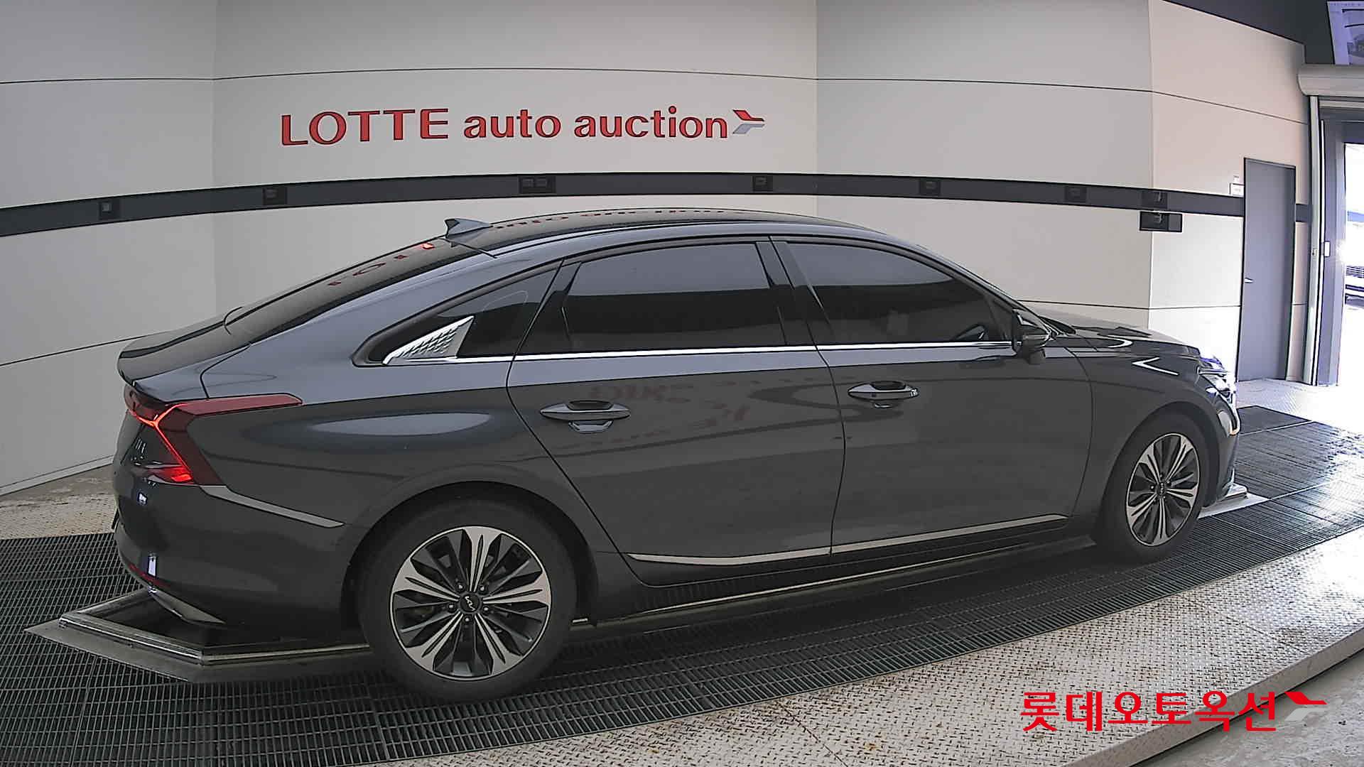 2023 - kia k8