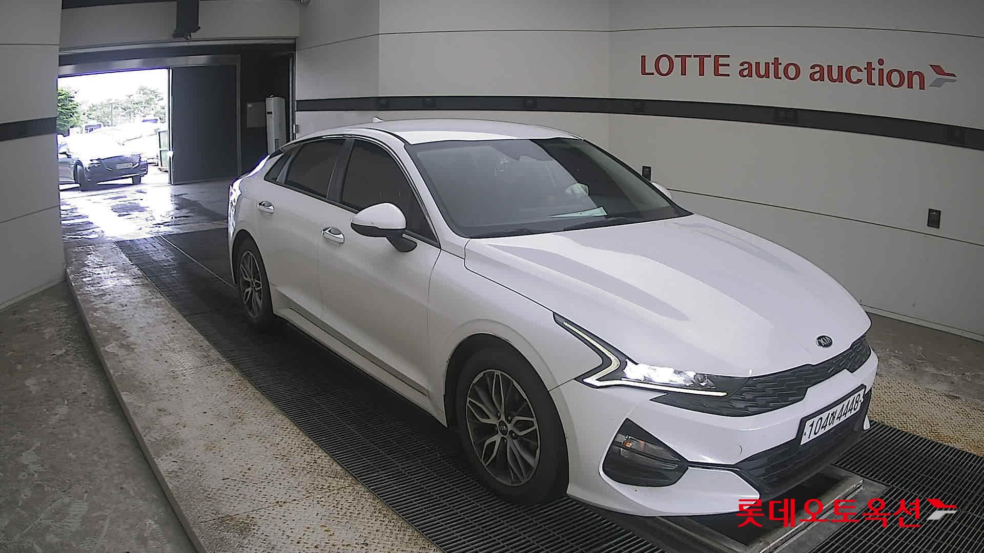2020 - kia k5