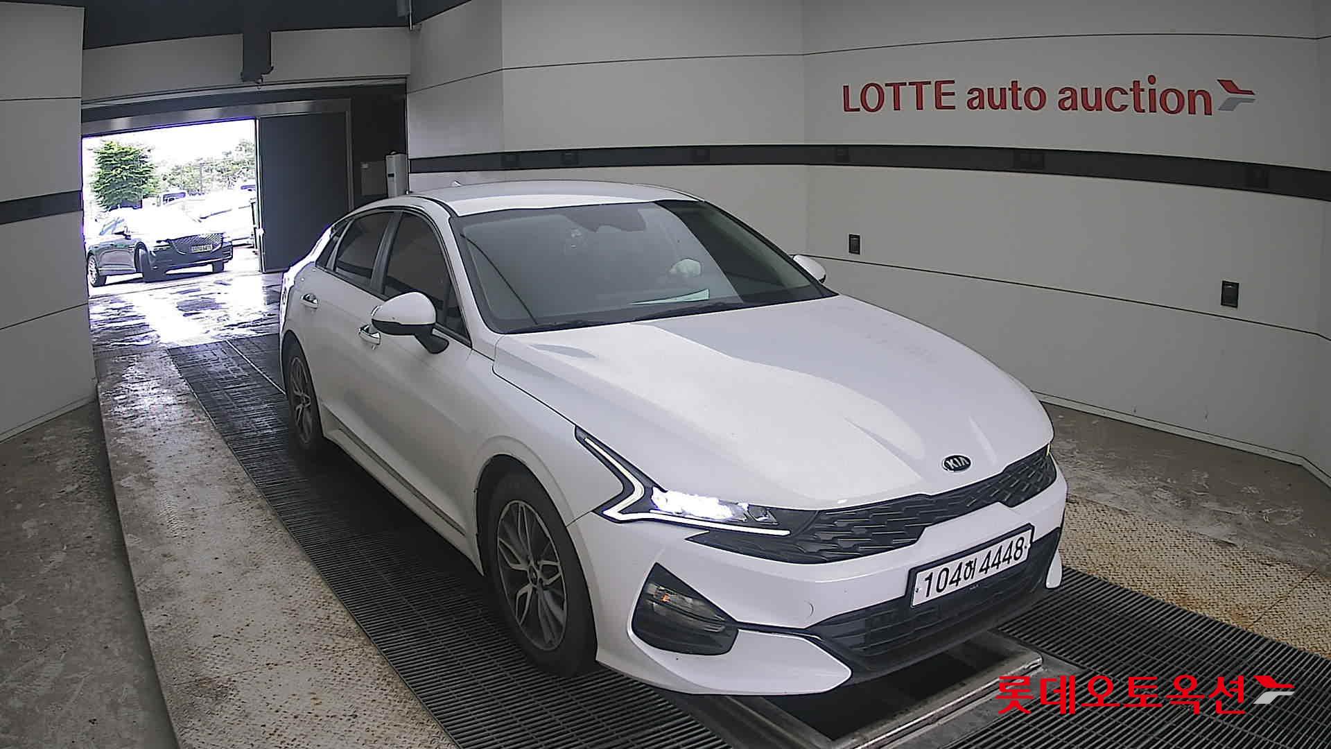 2020 - kia k5