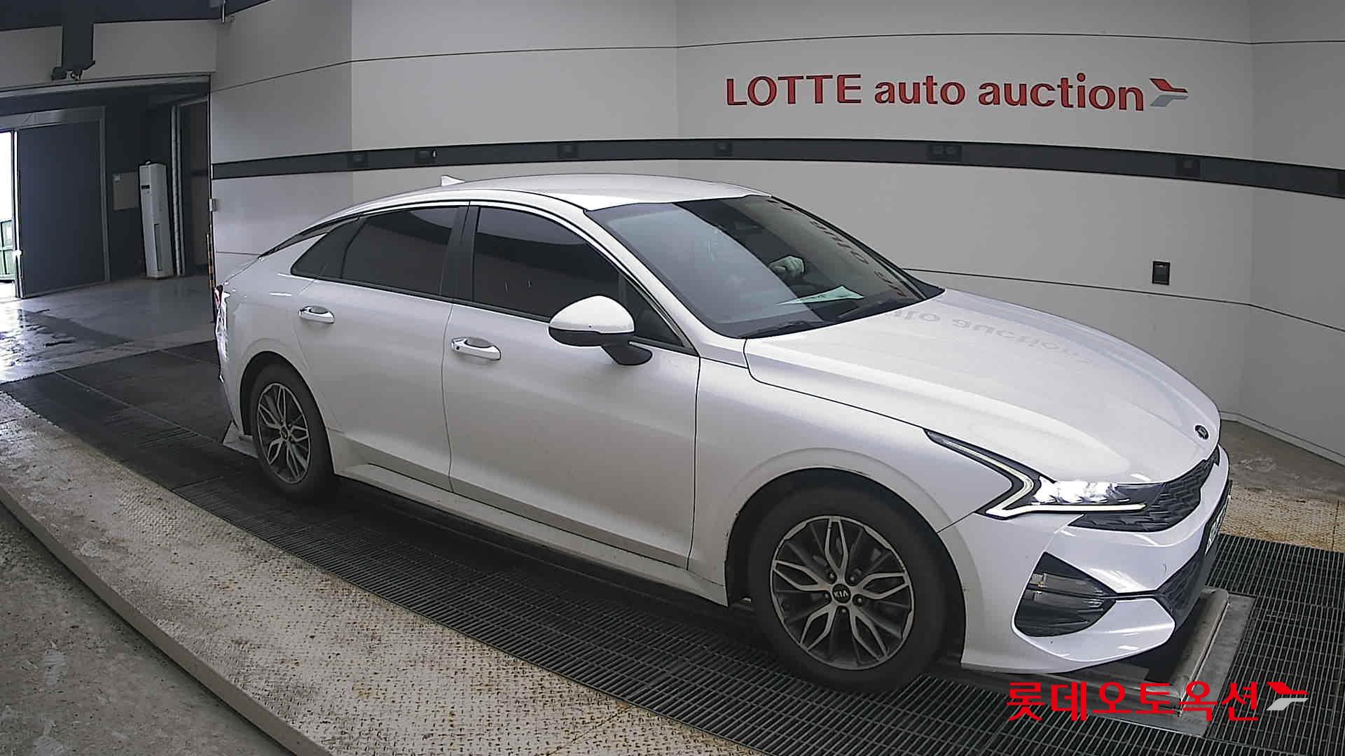 2020 - kia k5