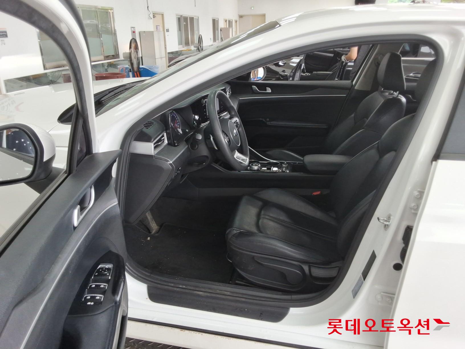 2020 - kia k5