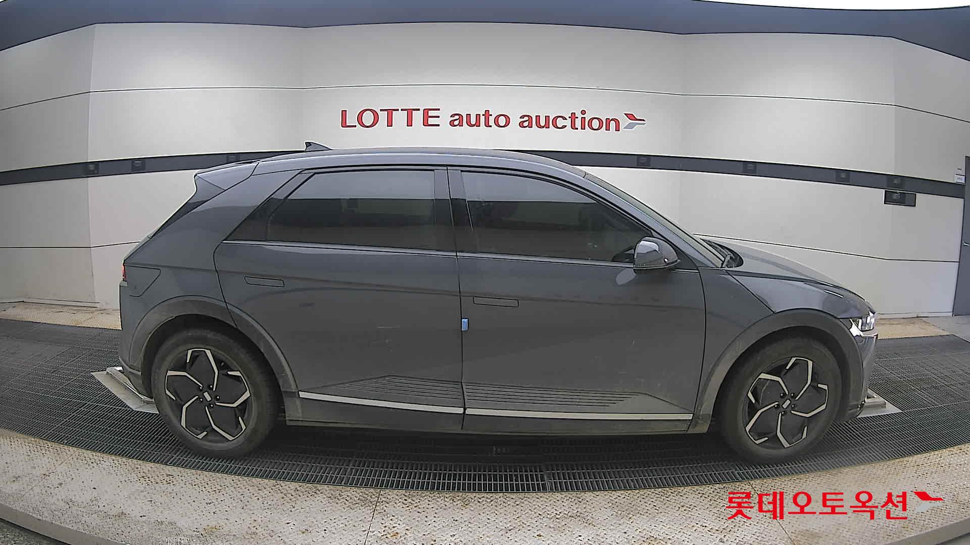 2023 - hyundai ioniq