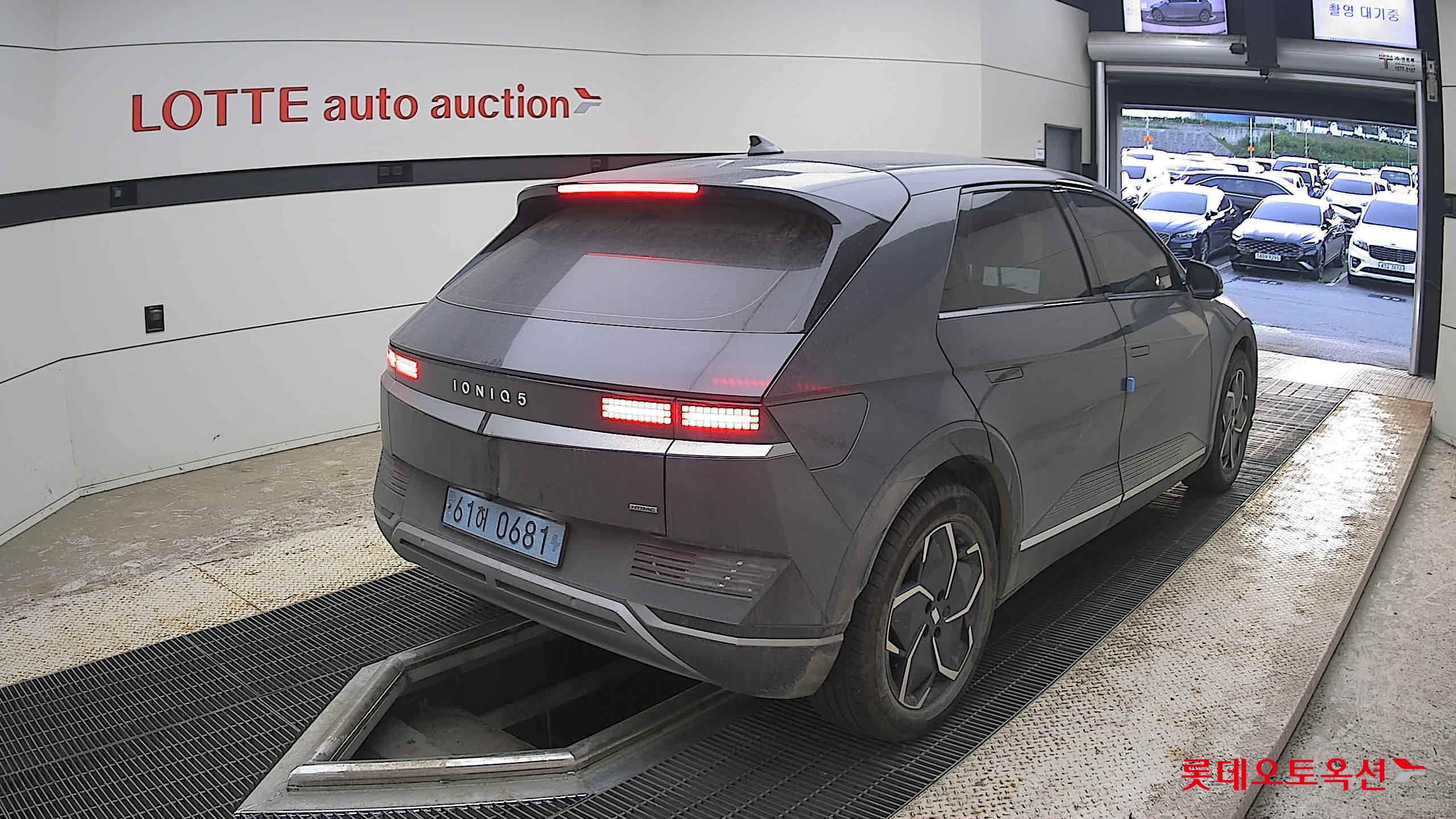 2023 - hyundai ioniq