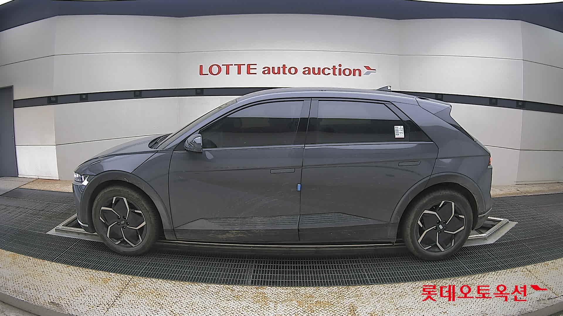 2023 - hyundai ioniq