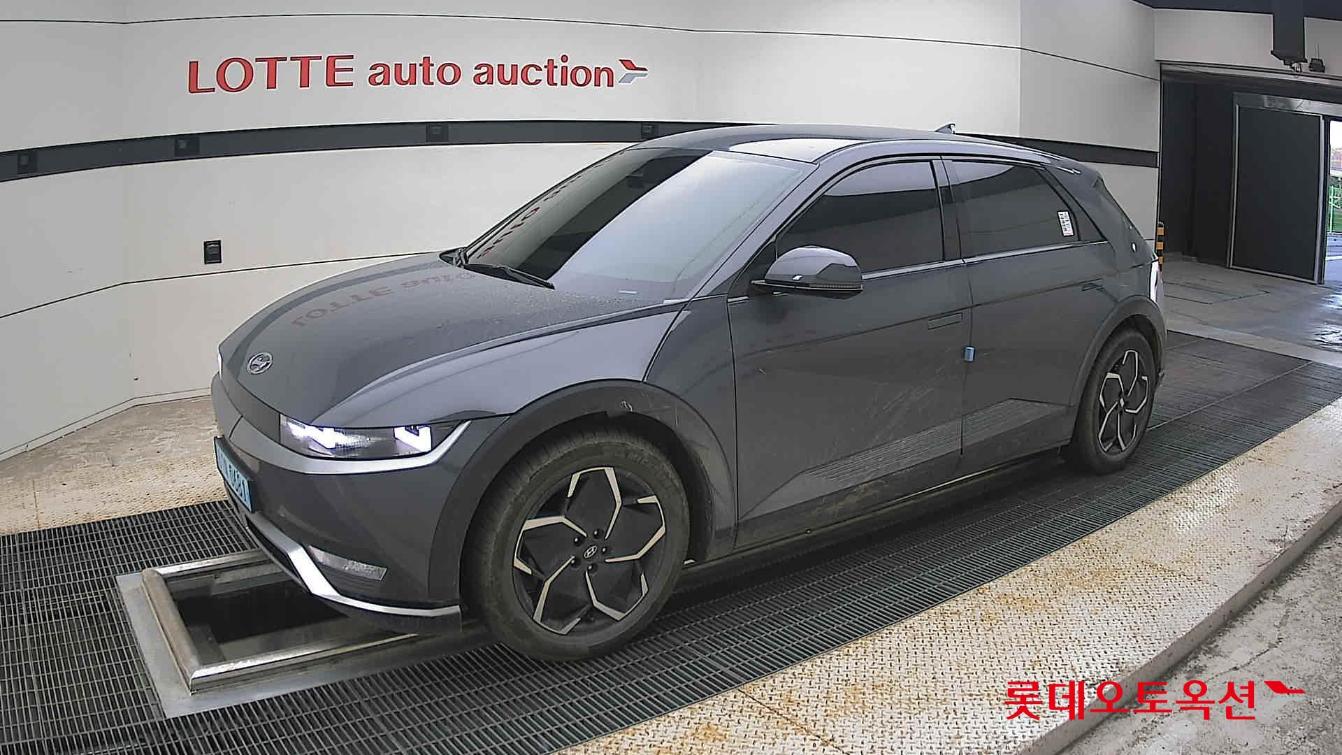 2023 - hyundai ioniq