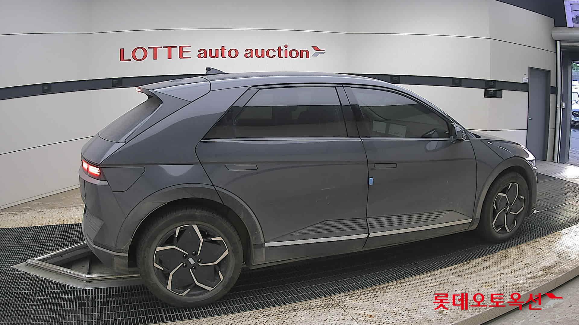 2023 - hyundai ioniq