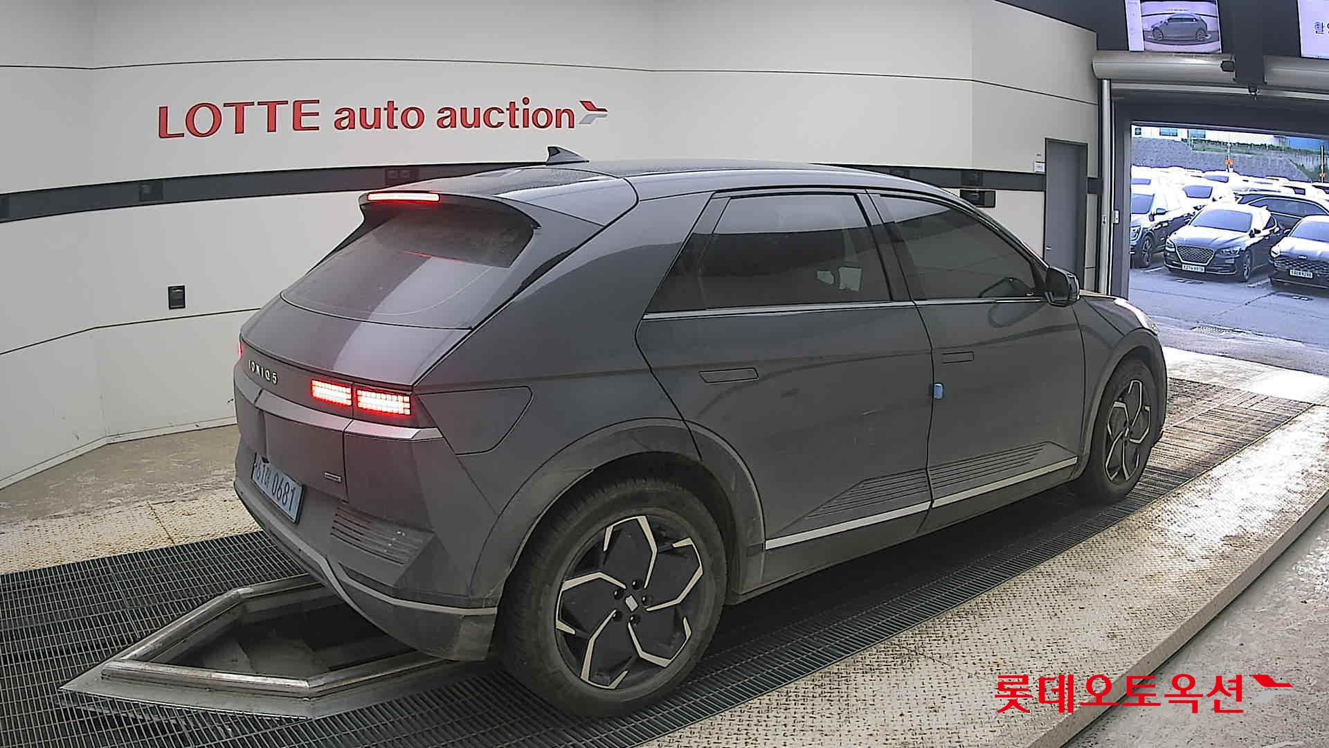 2023 - hyundai ioniq