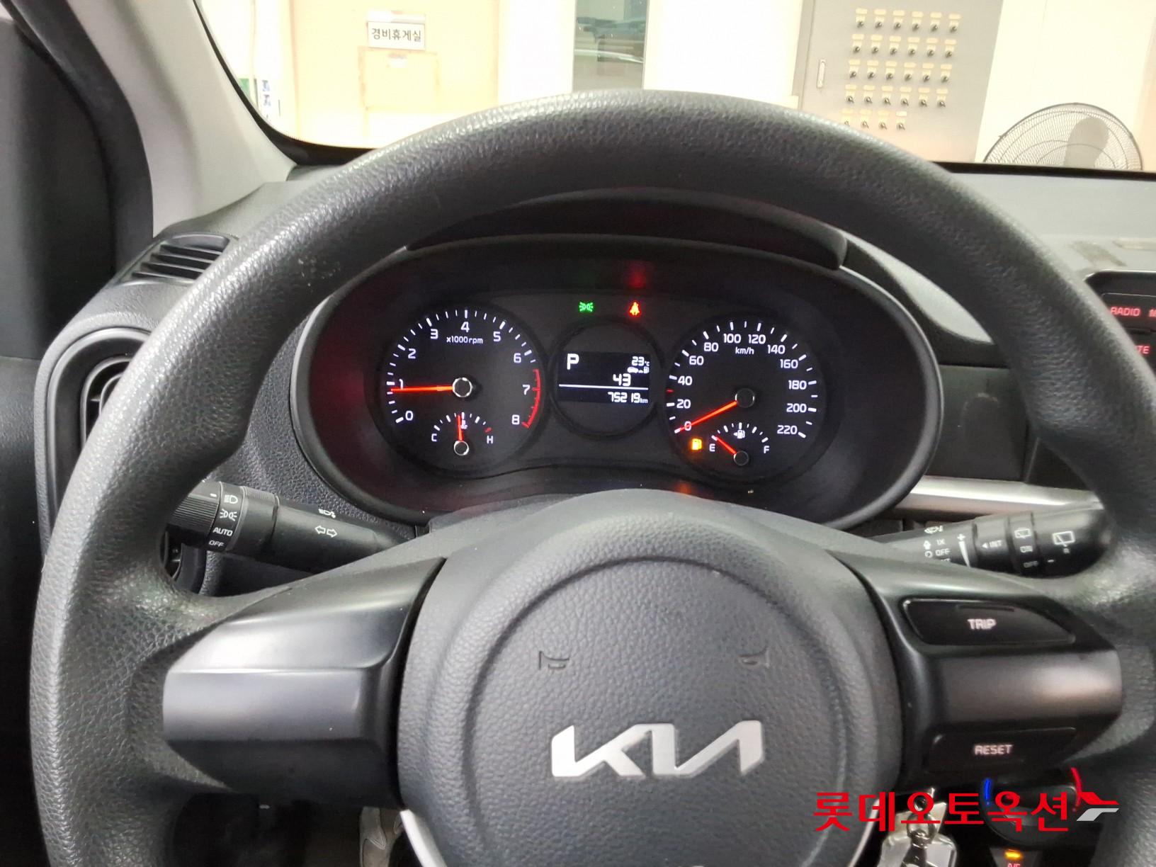 2022 - kia morning