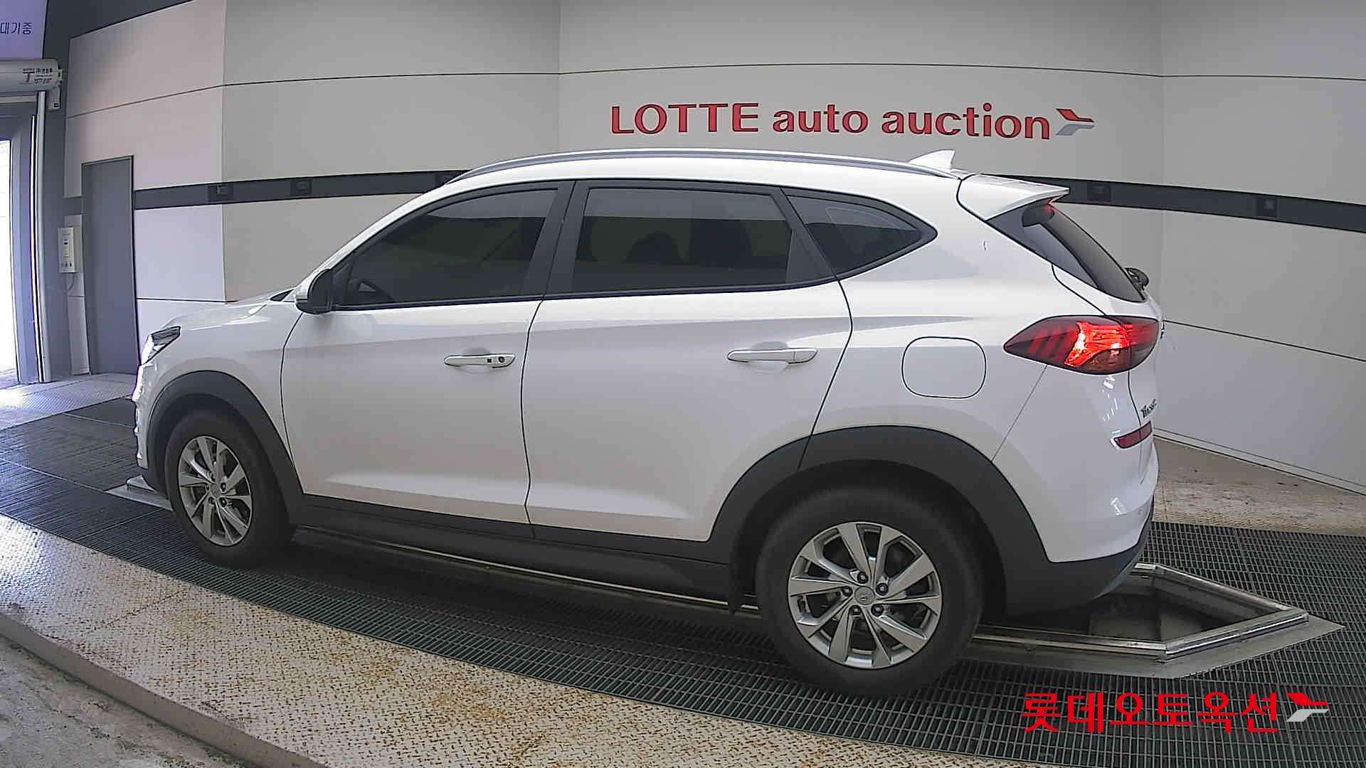 2020 - hyundai tucson