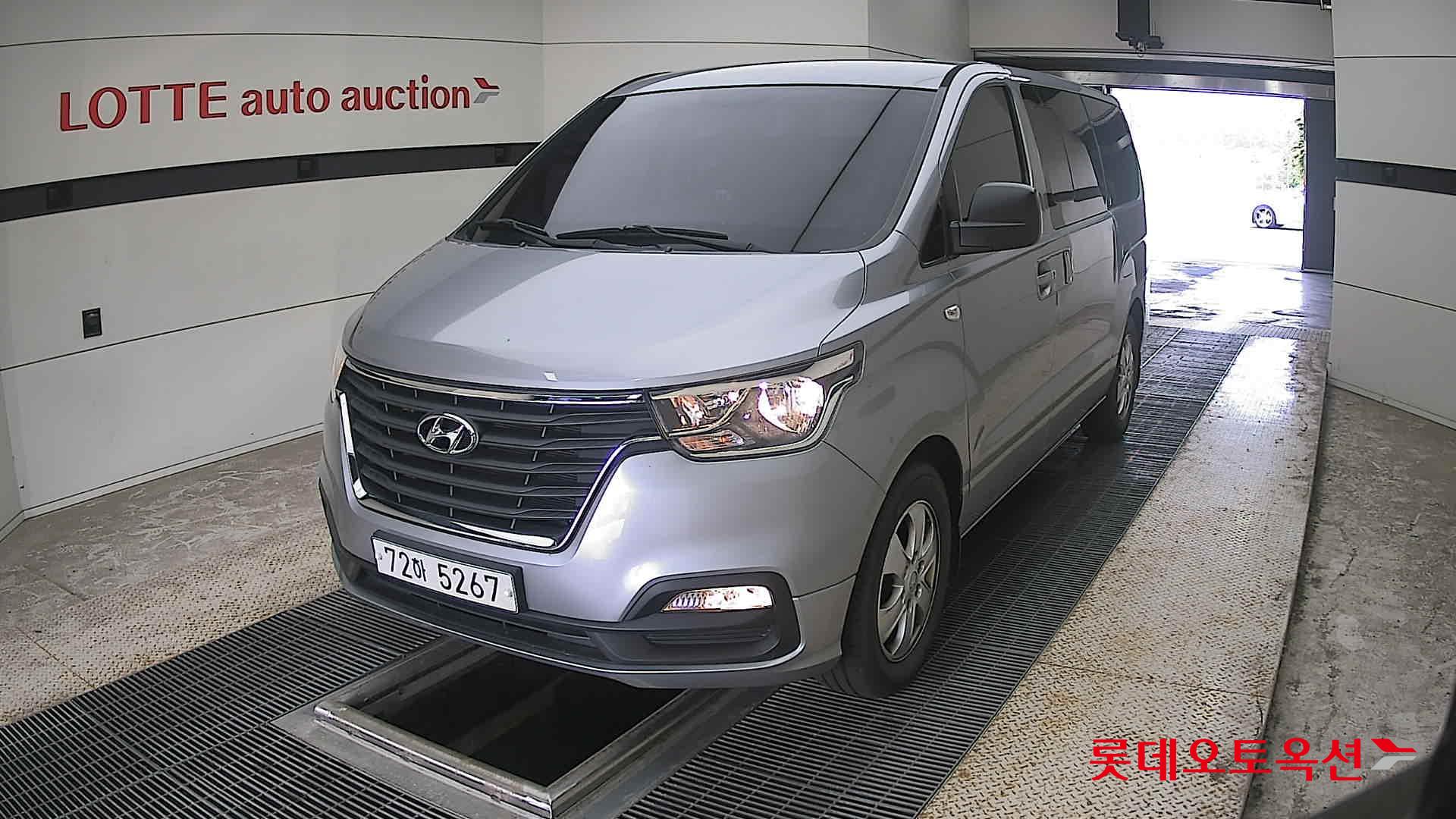 2020 - hyundai grand starex