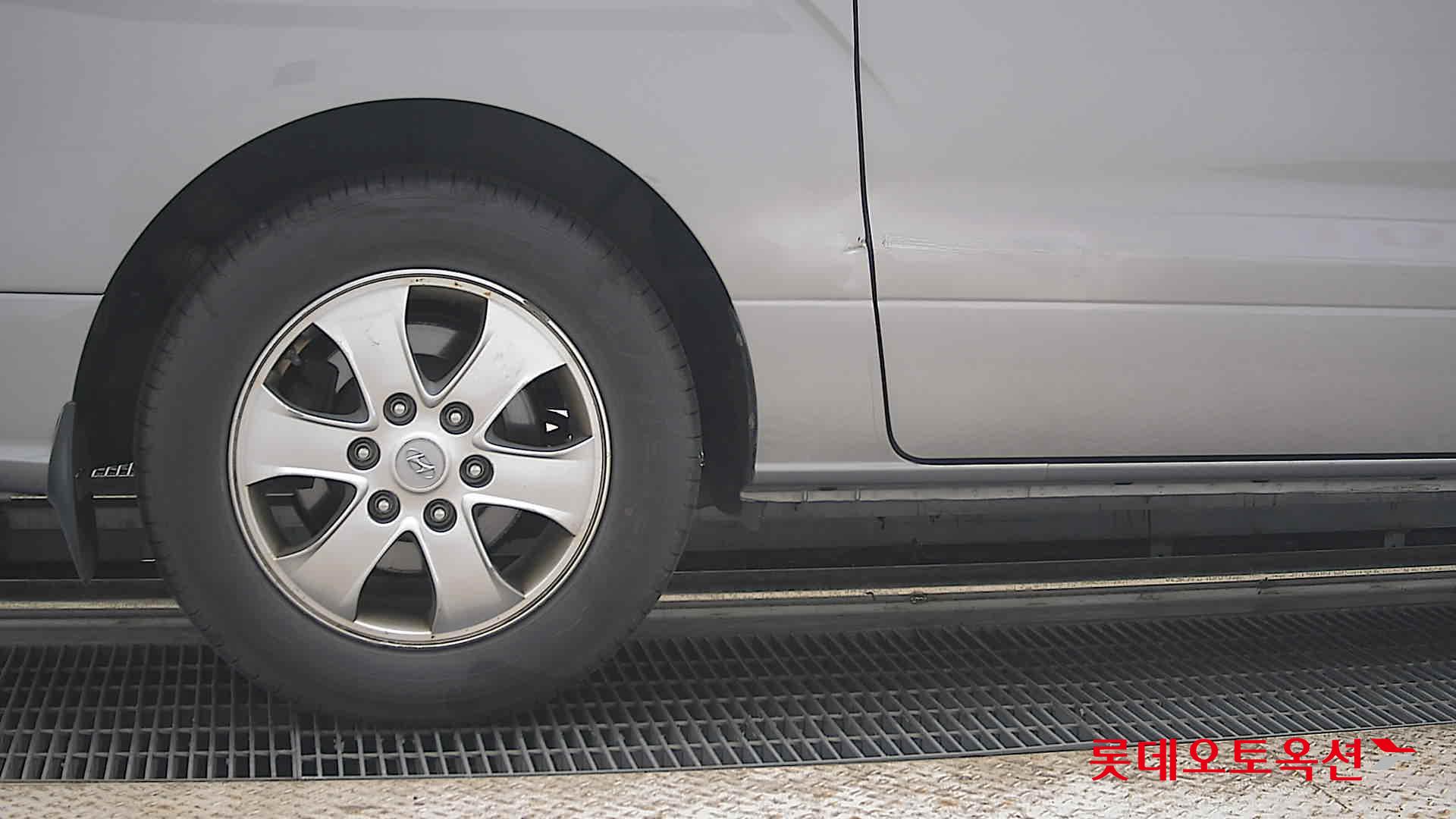 2020 - hyundai grand starex