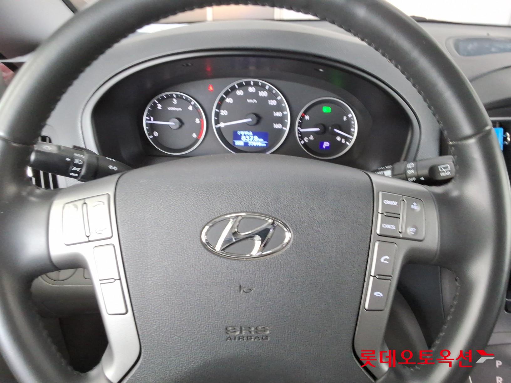 2020 - hyundai grand starex