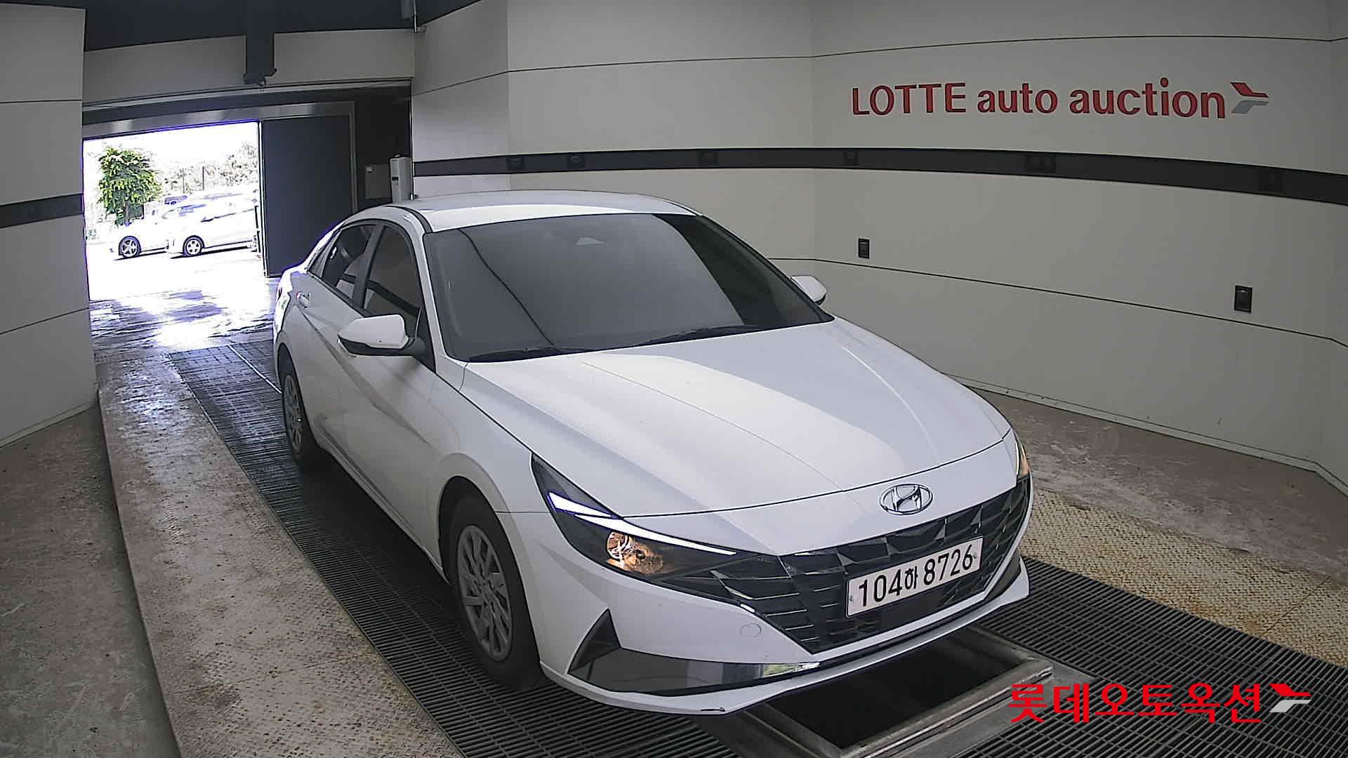 2021 - hyundai avante