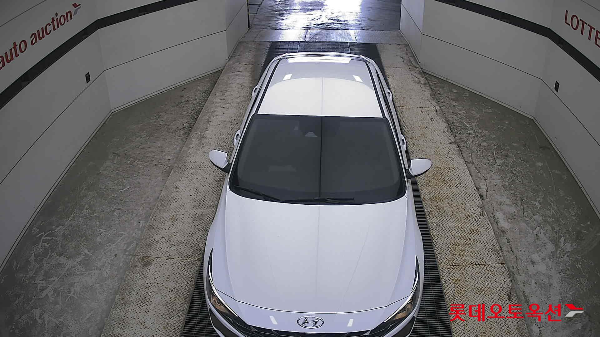 2021 - hyundai avante