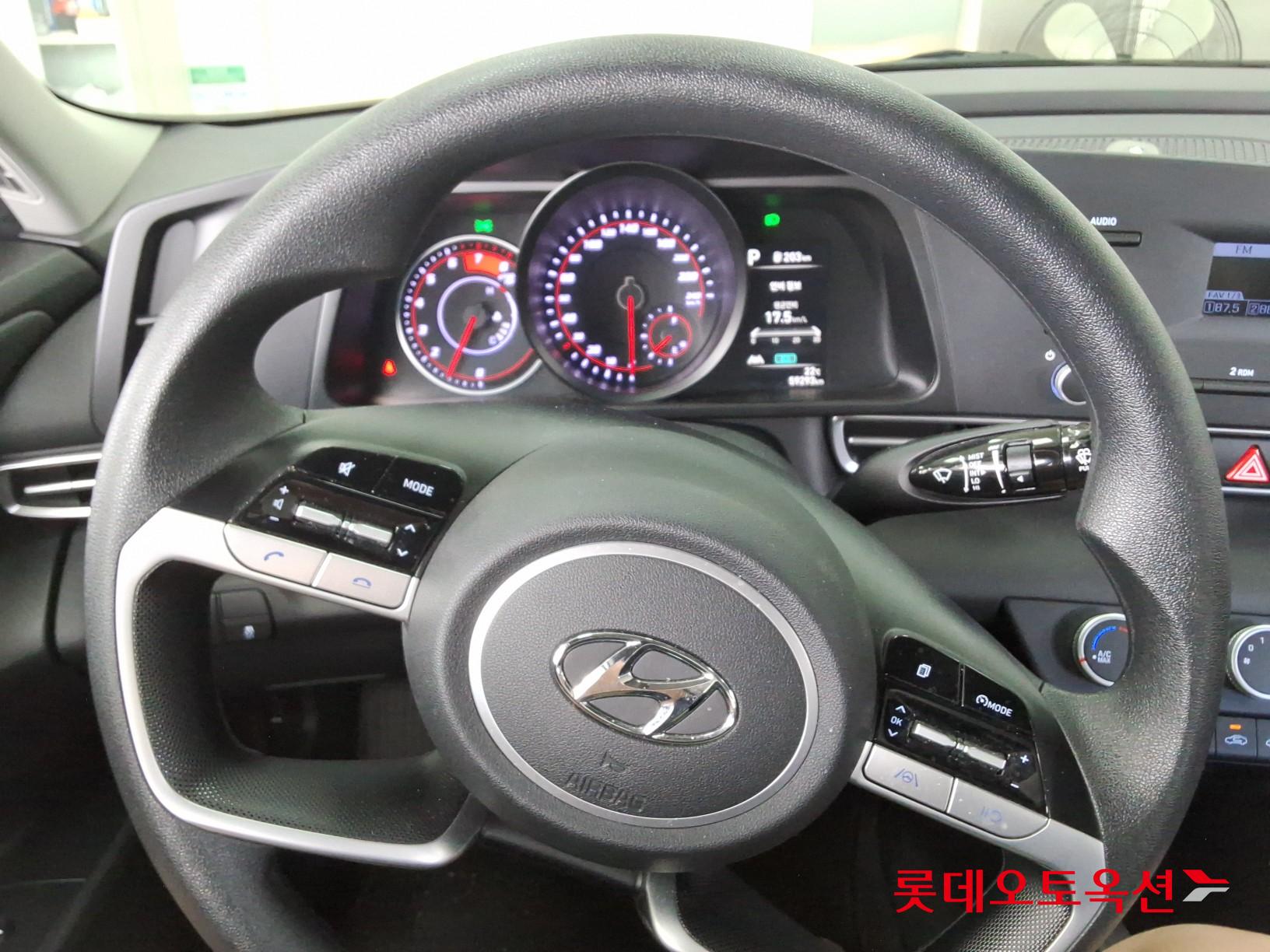 2021 - hyundai avante