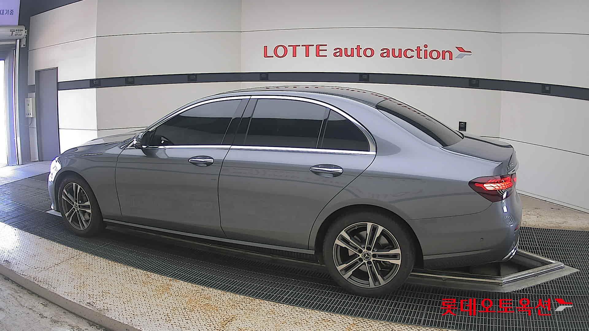 2022 - mercedes-benz e350