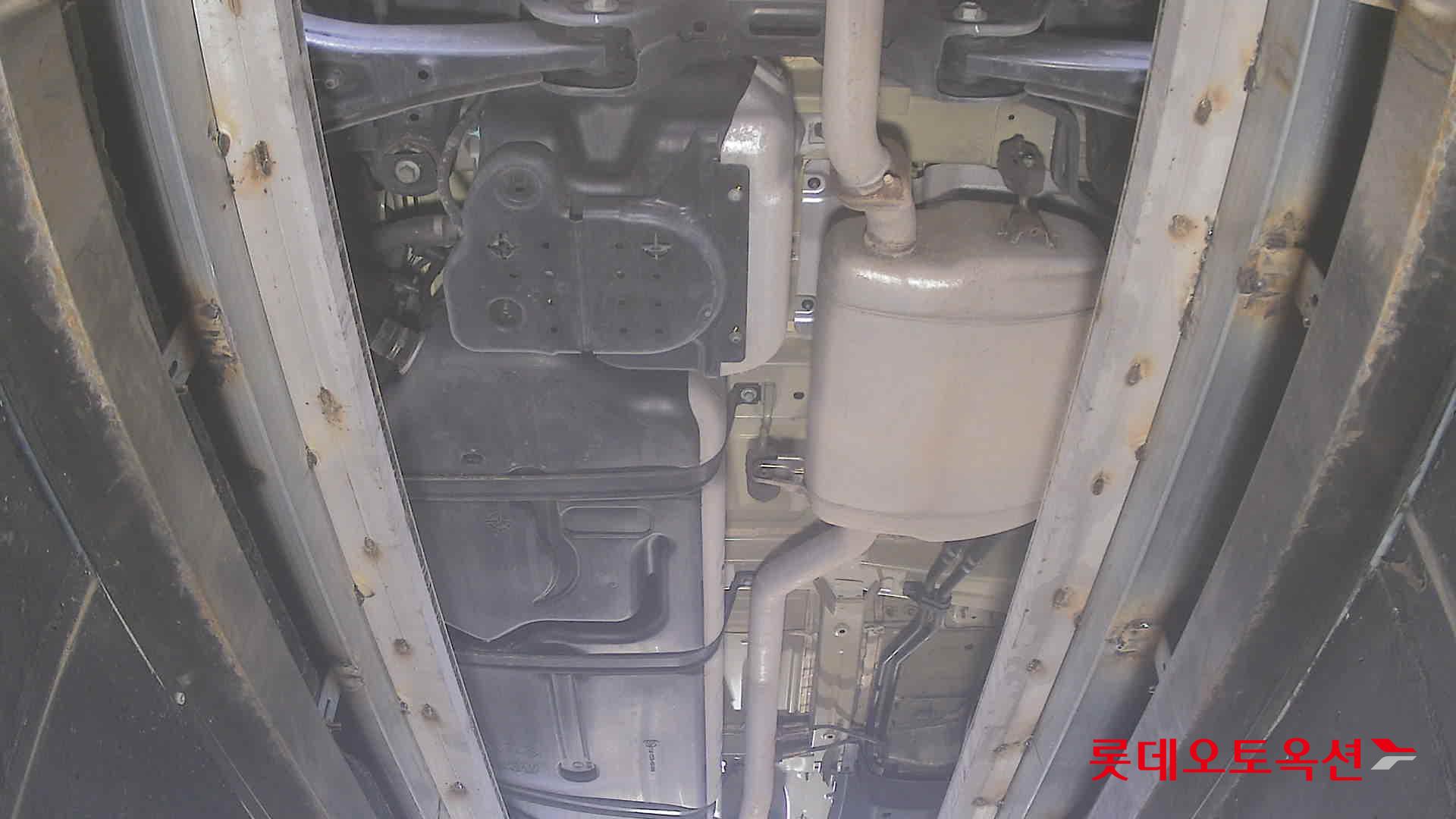 2023 - kia carnival