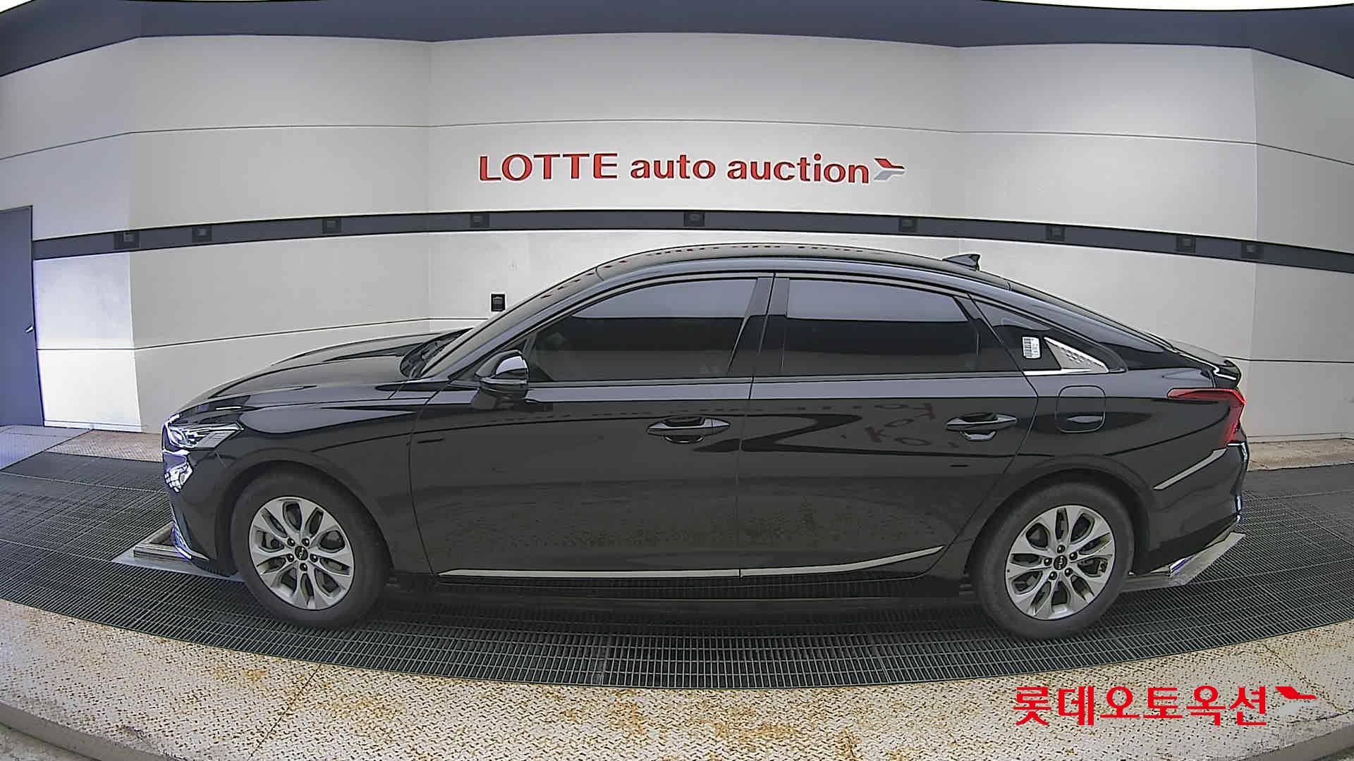 2023 - kia k8