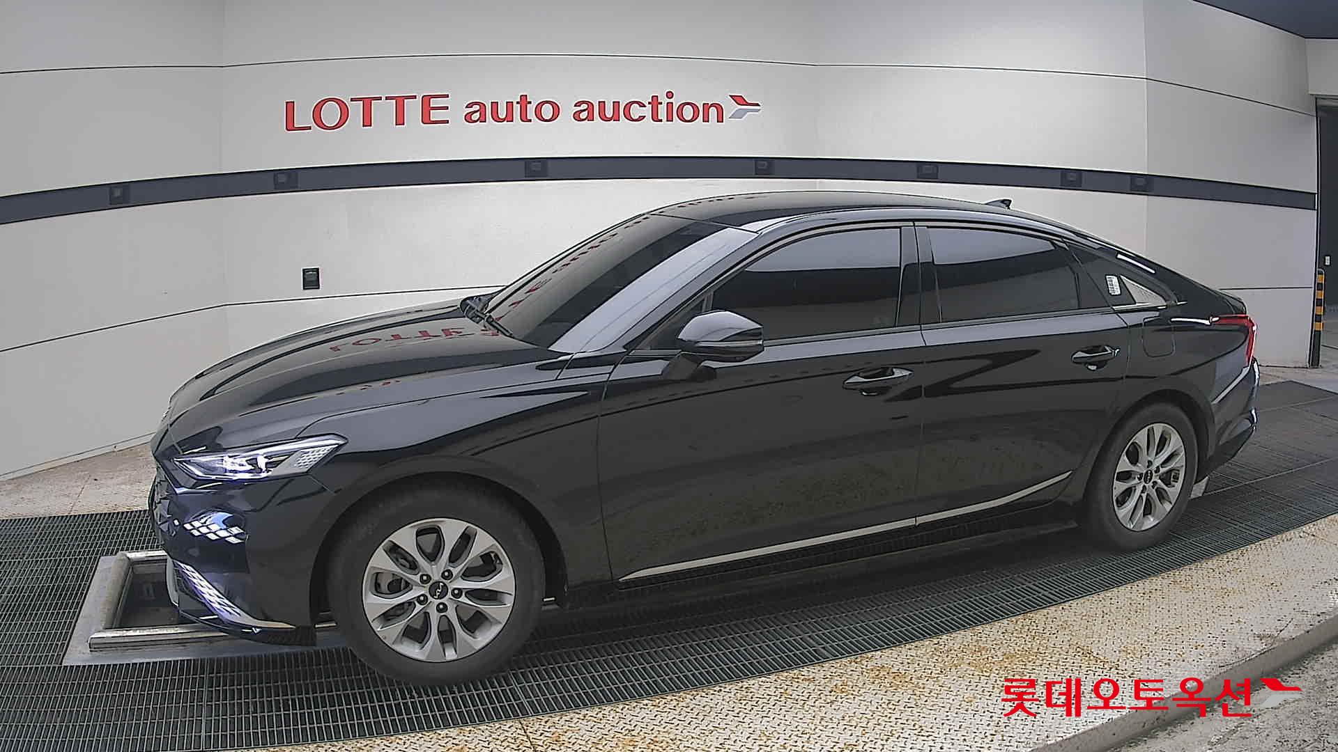 2023 - kia k8