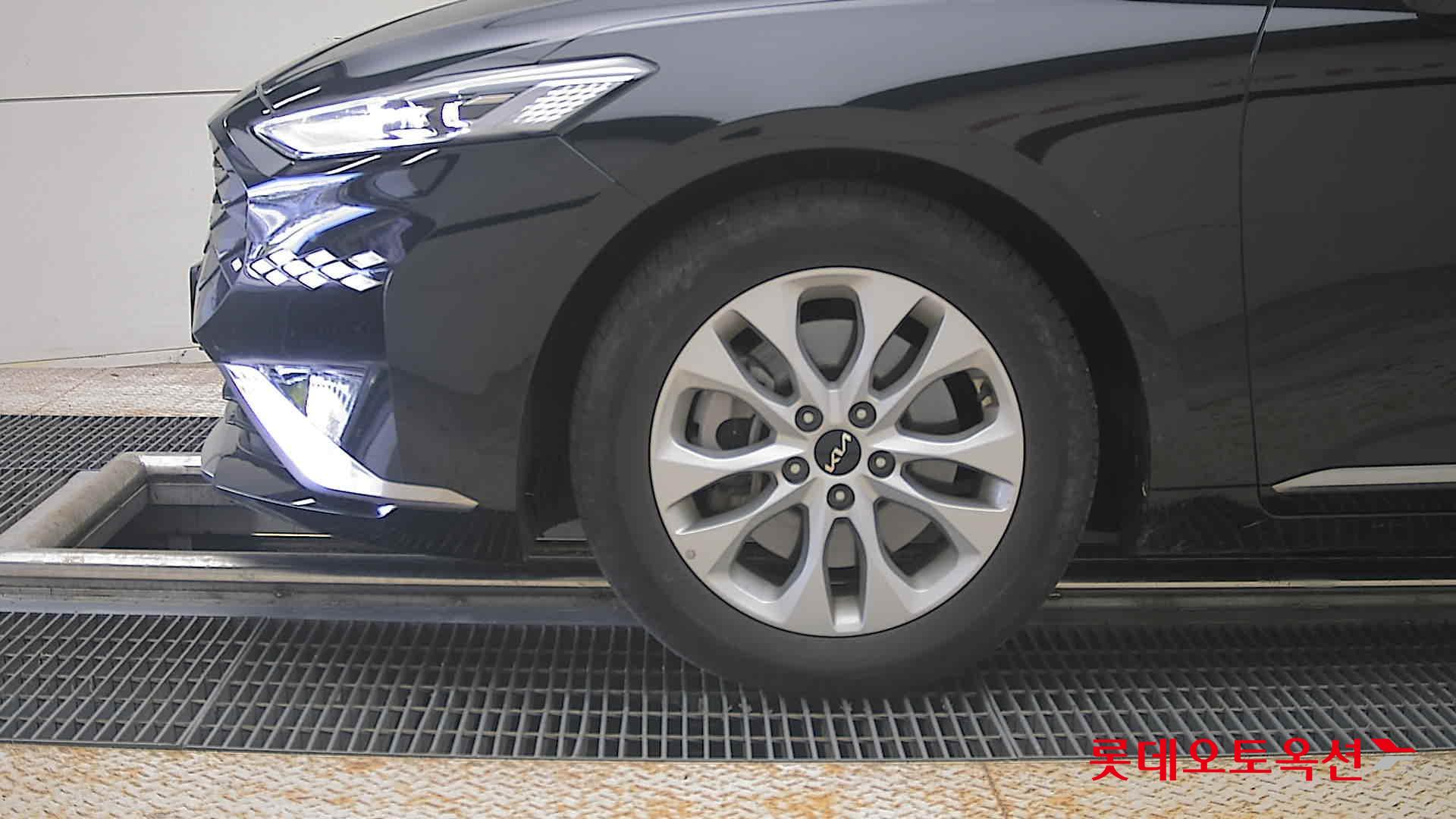 2023 - kia k8