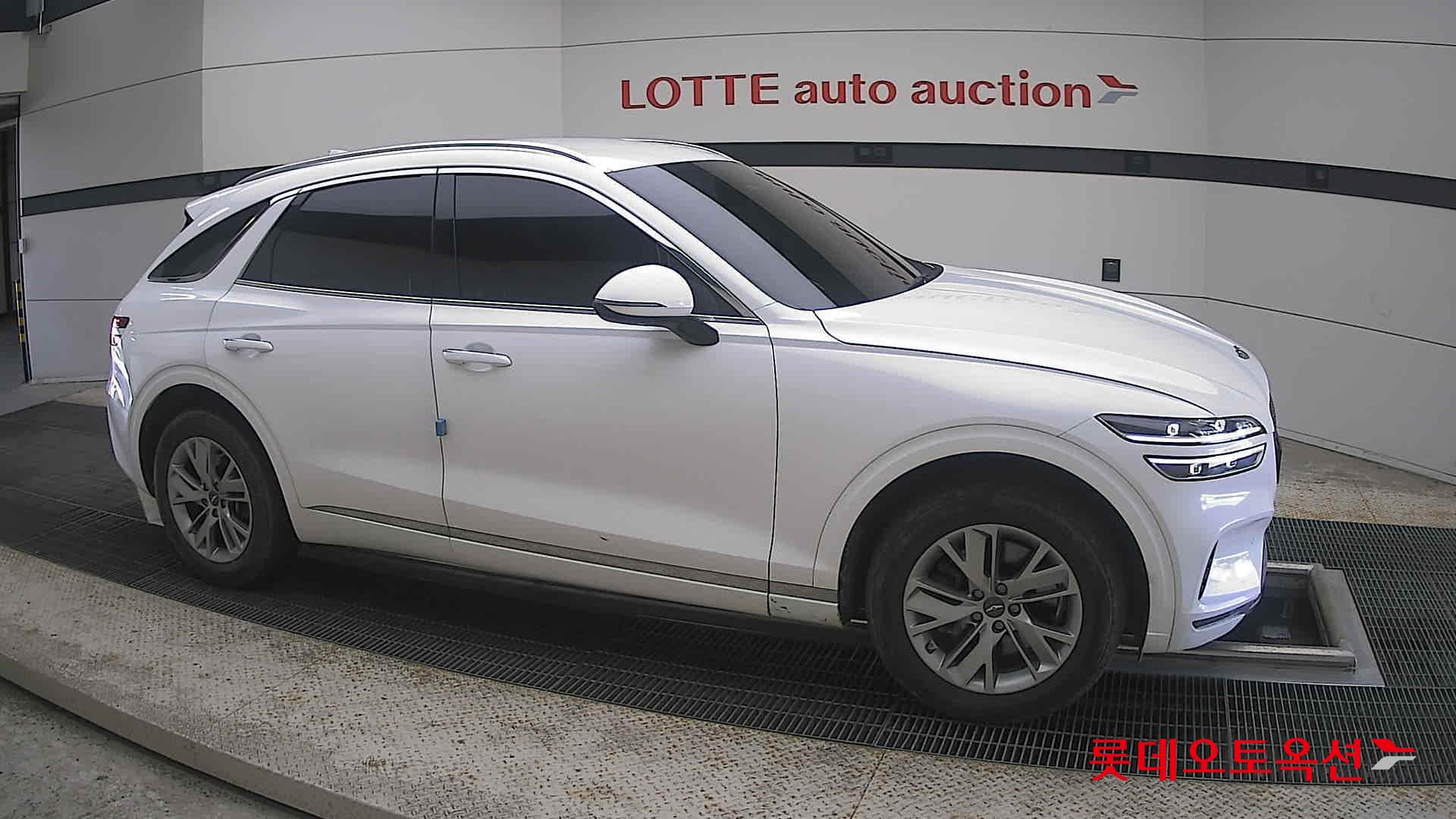 2023 - genesis gv70