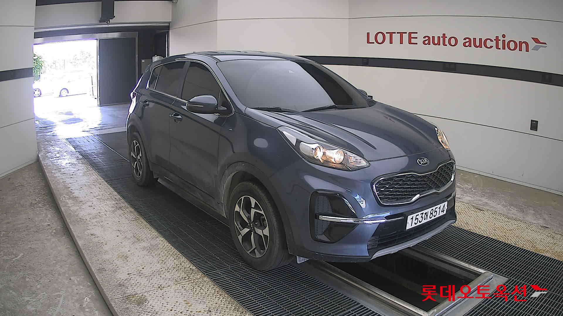 2021 - kia sportage