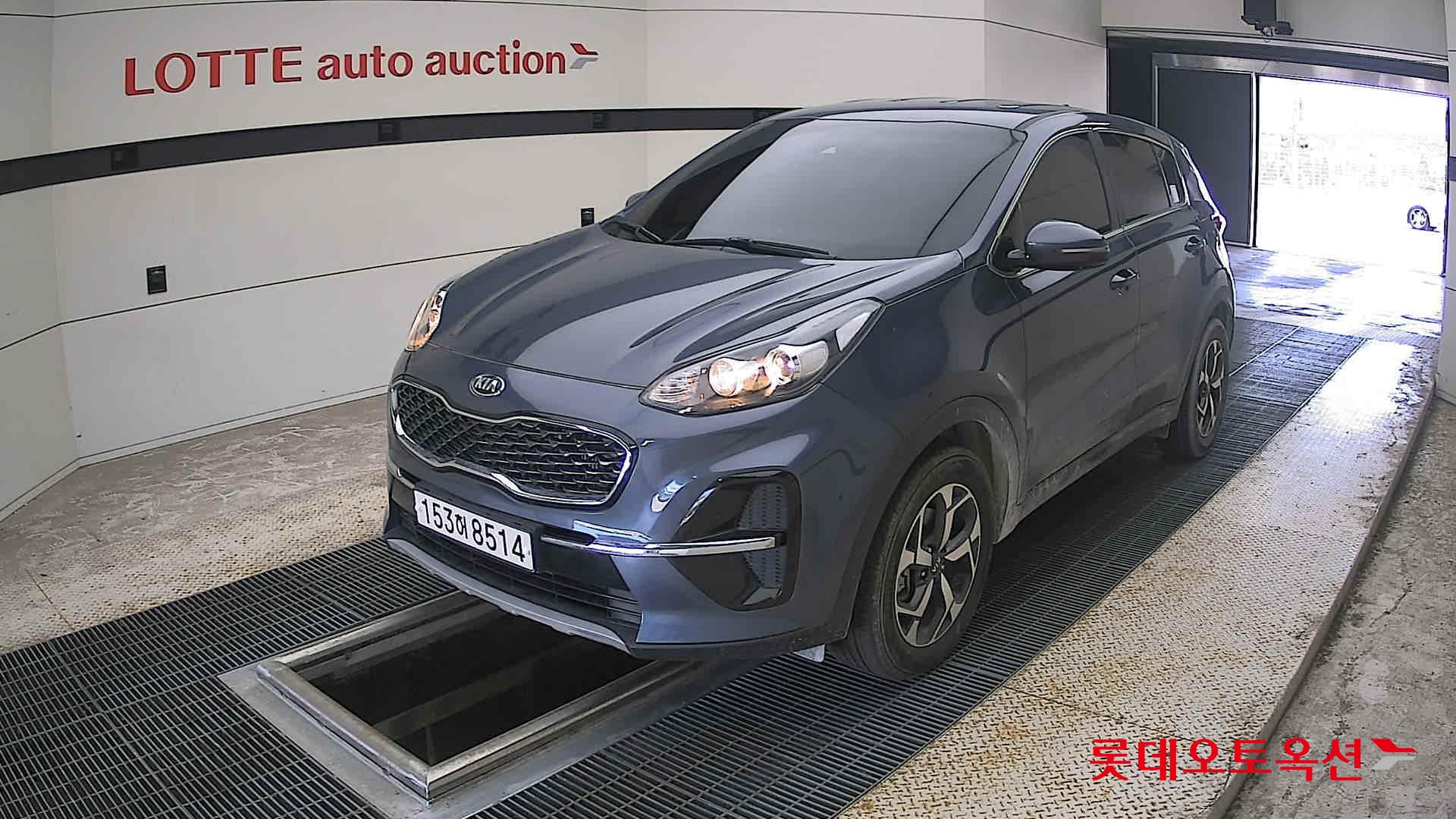 2021 - kia sportage