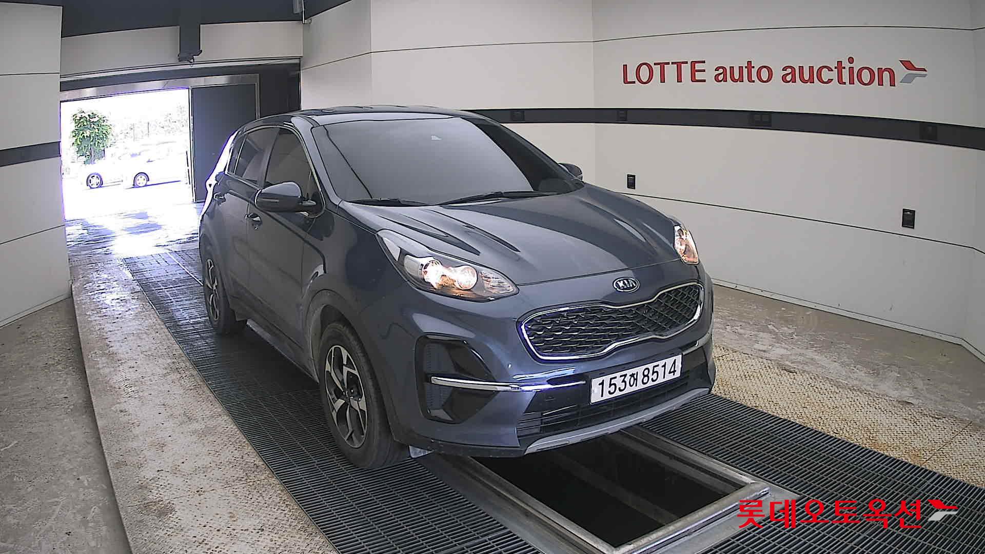 2021 - kia sportage